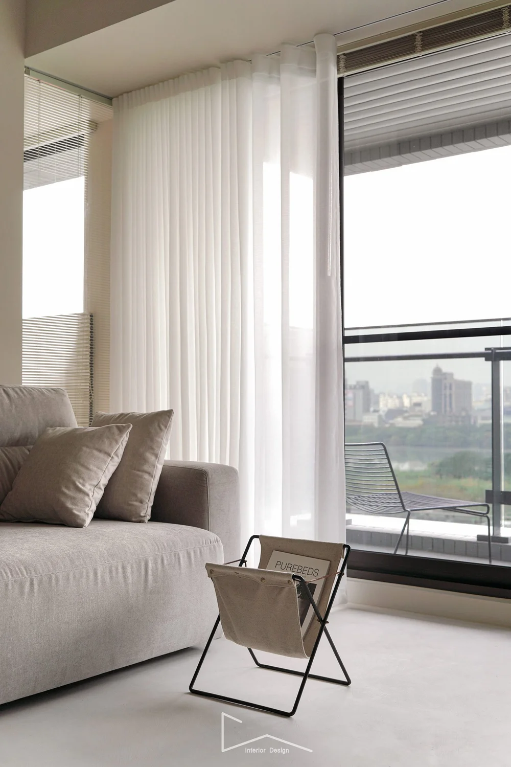 Picture of This Petite Apartment Harnesses the Light — Design Anthology