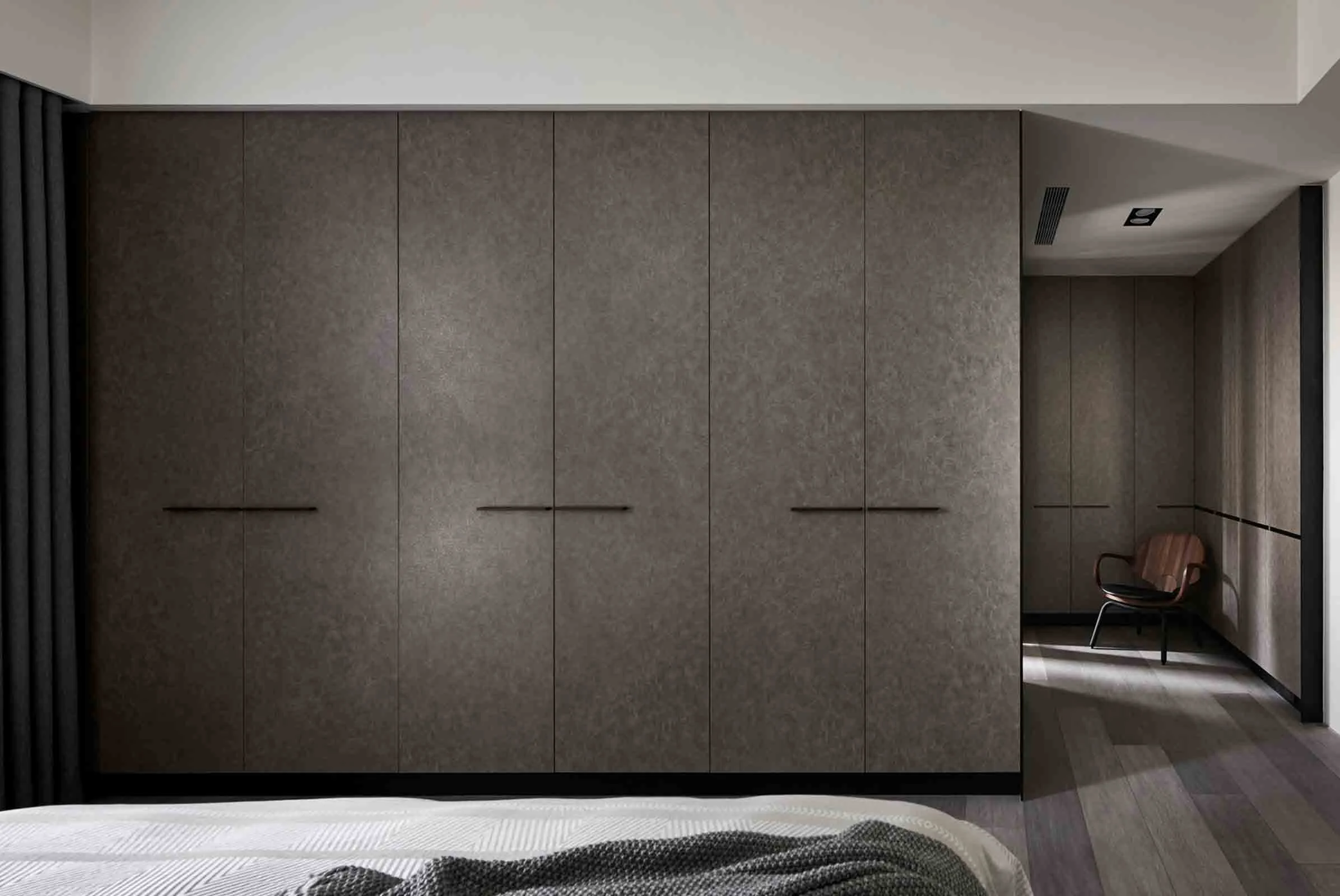 Sophisticated Minimalism Design Anthology