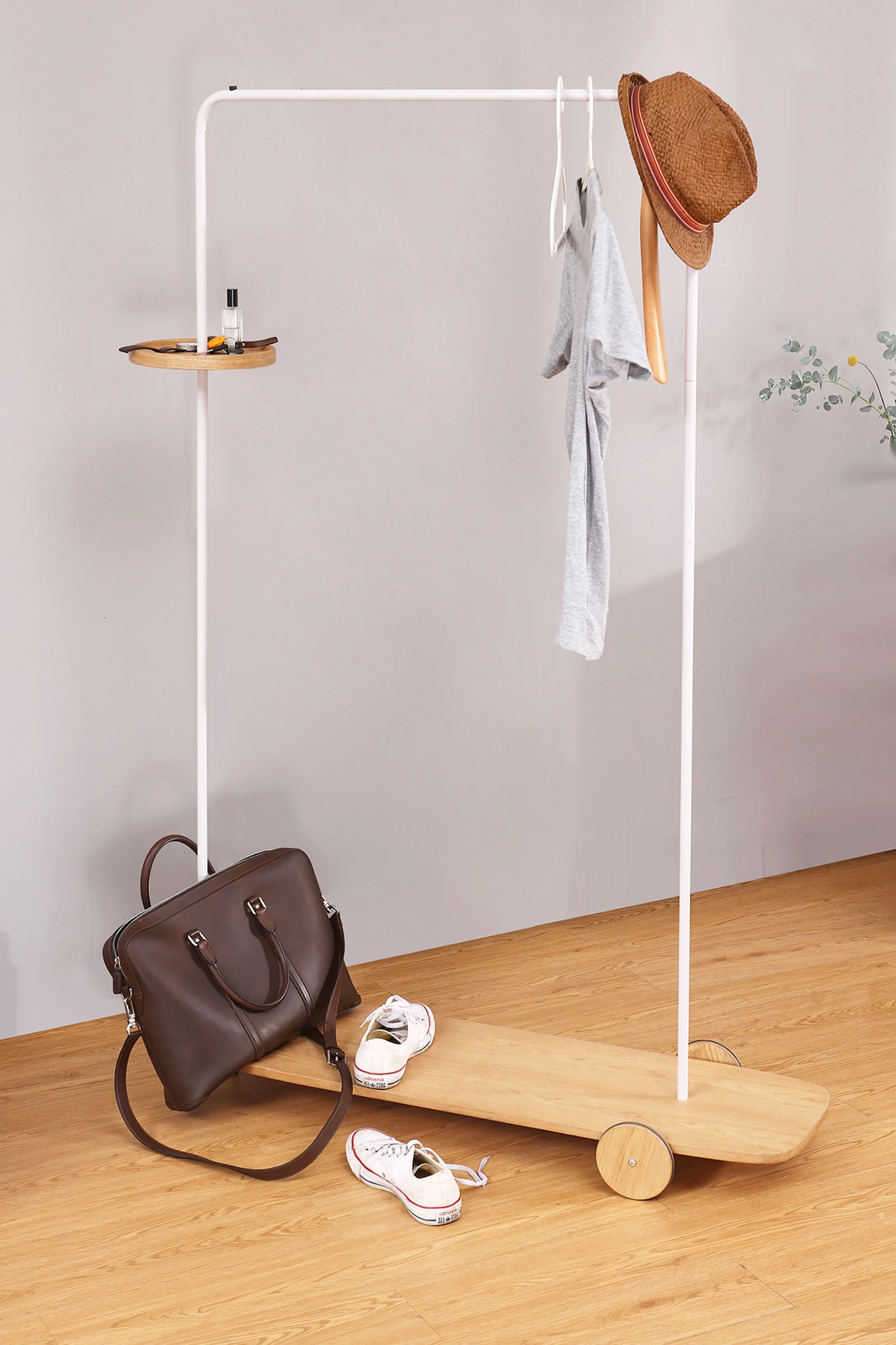 Skateboard-Coatrack-1.jpg