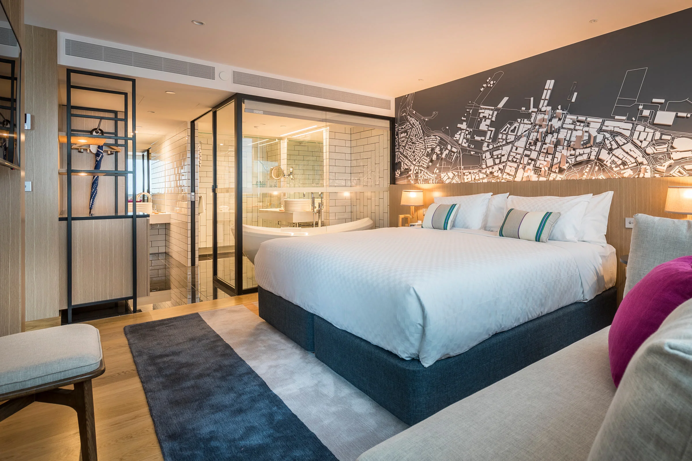 M-Social-Auckland,-Auckland,-by-Aedas-Interiors_7.jpg