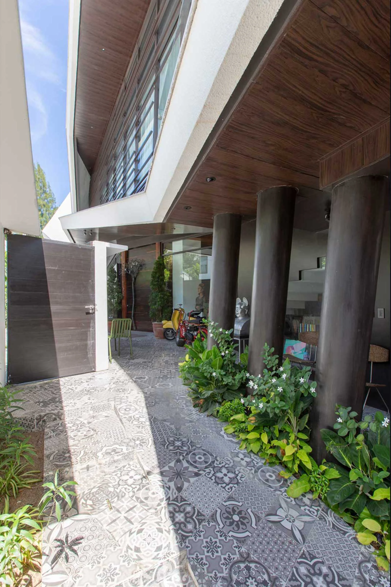 Casa-Uccello---Buensalido-Architects-6a.jpg