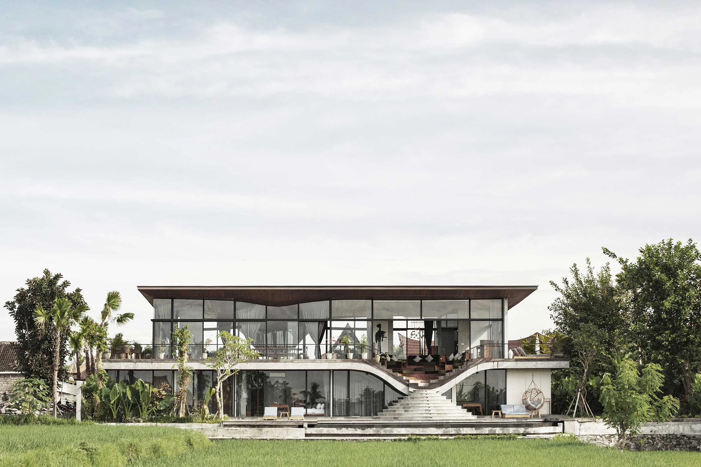Flow-House---Exteriors-(1-of-19).jpg