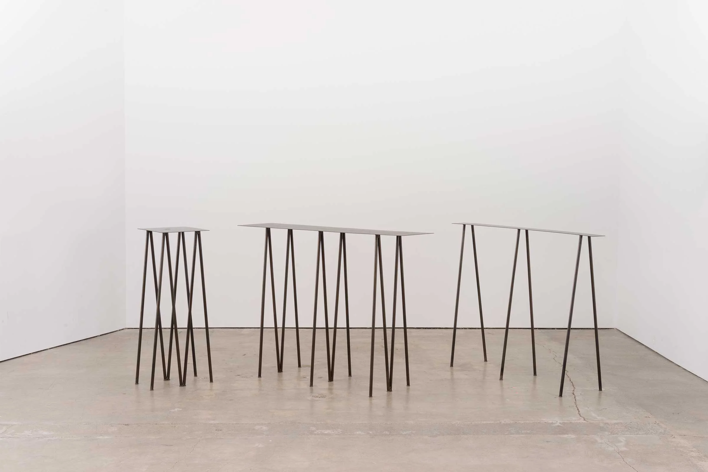 PAPERTABLE_CONCRETE_05.jpg