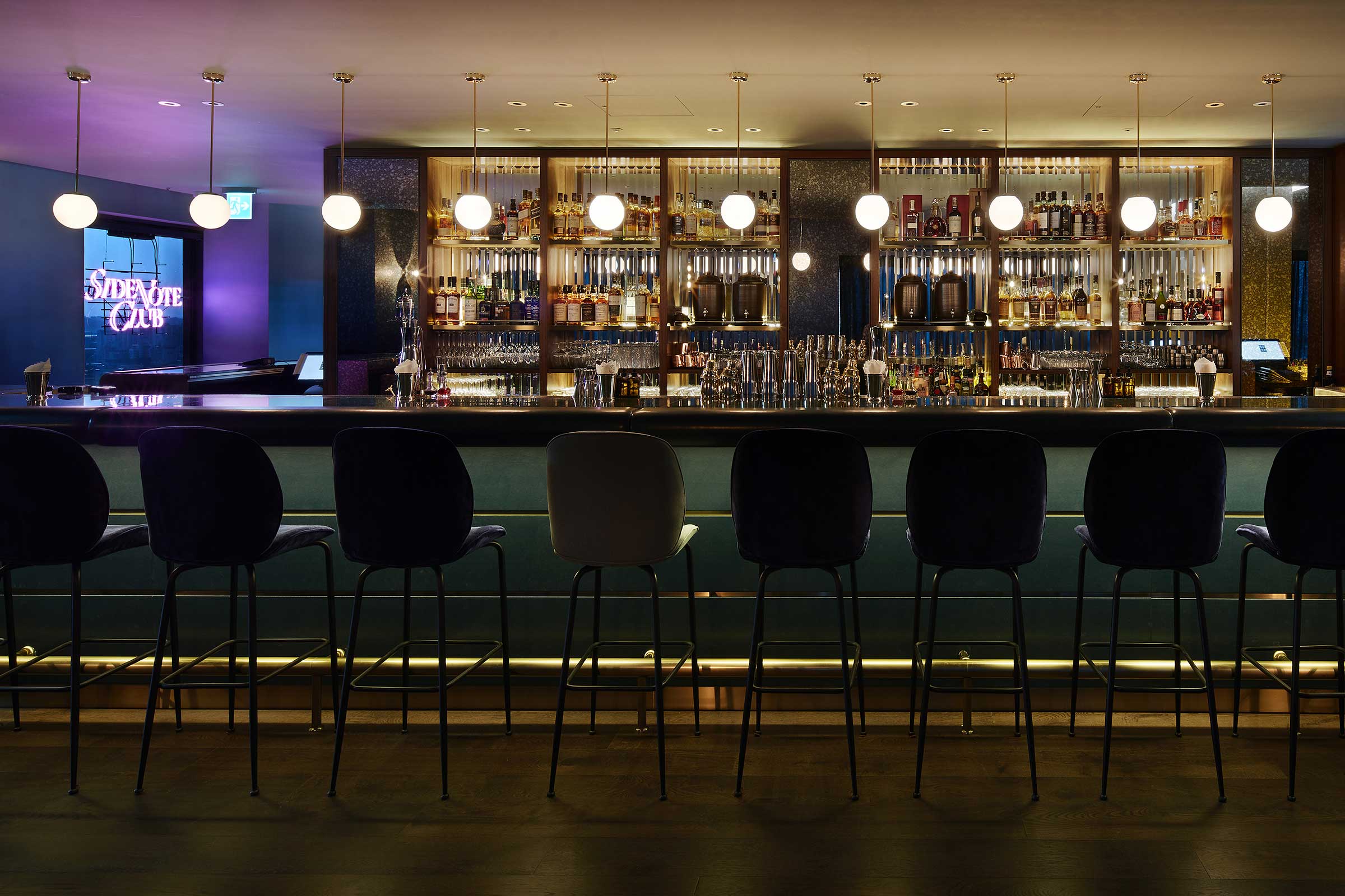 RYSE_15F_SideNoteClub_Bar.jpg
