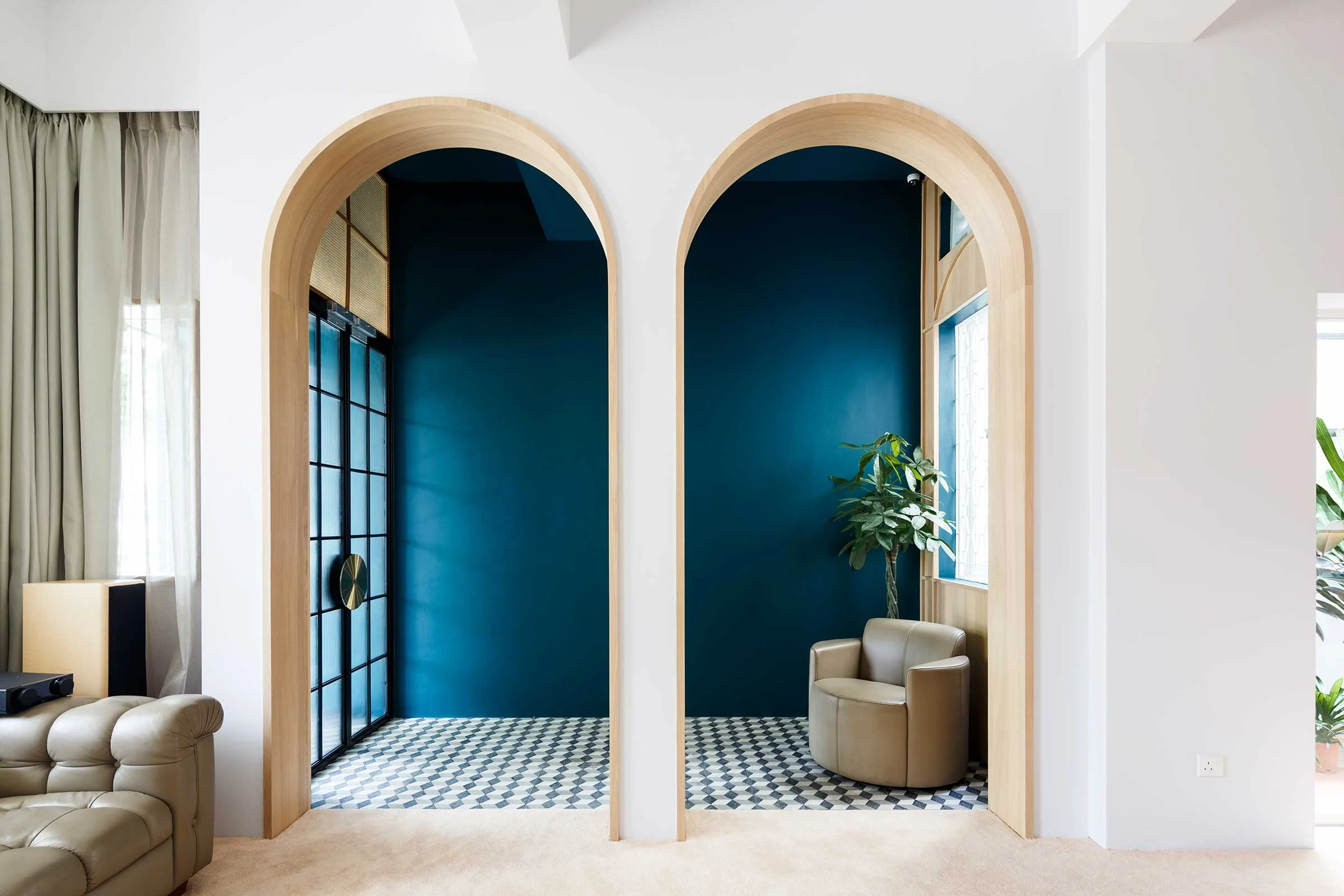 This Home Studio is an Elemental, Sentimental Space — Design Anthology