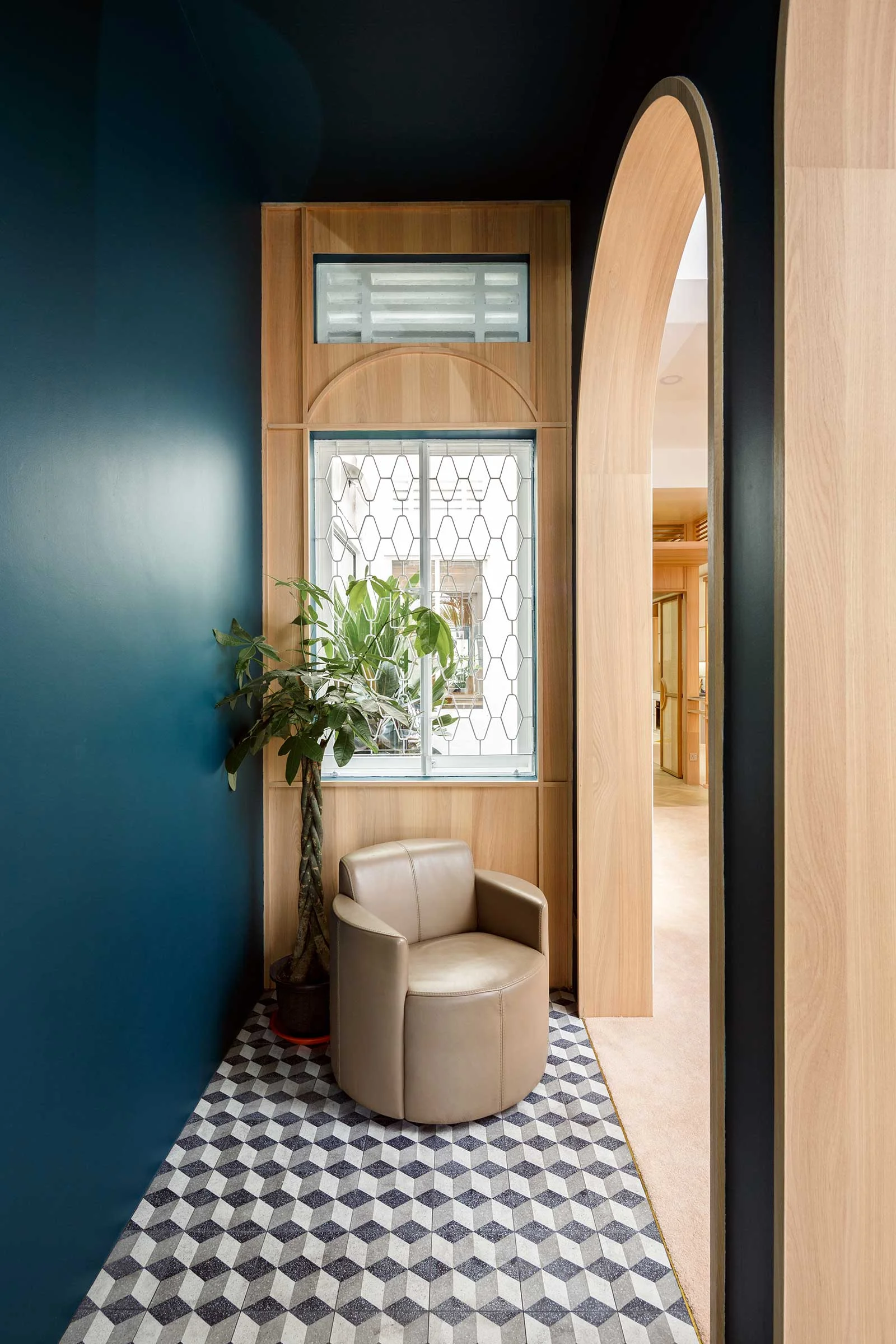 This Home Studio is an Elemental, Sentimental Space — Design Anthology