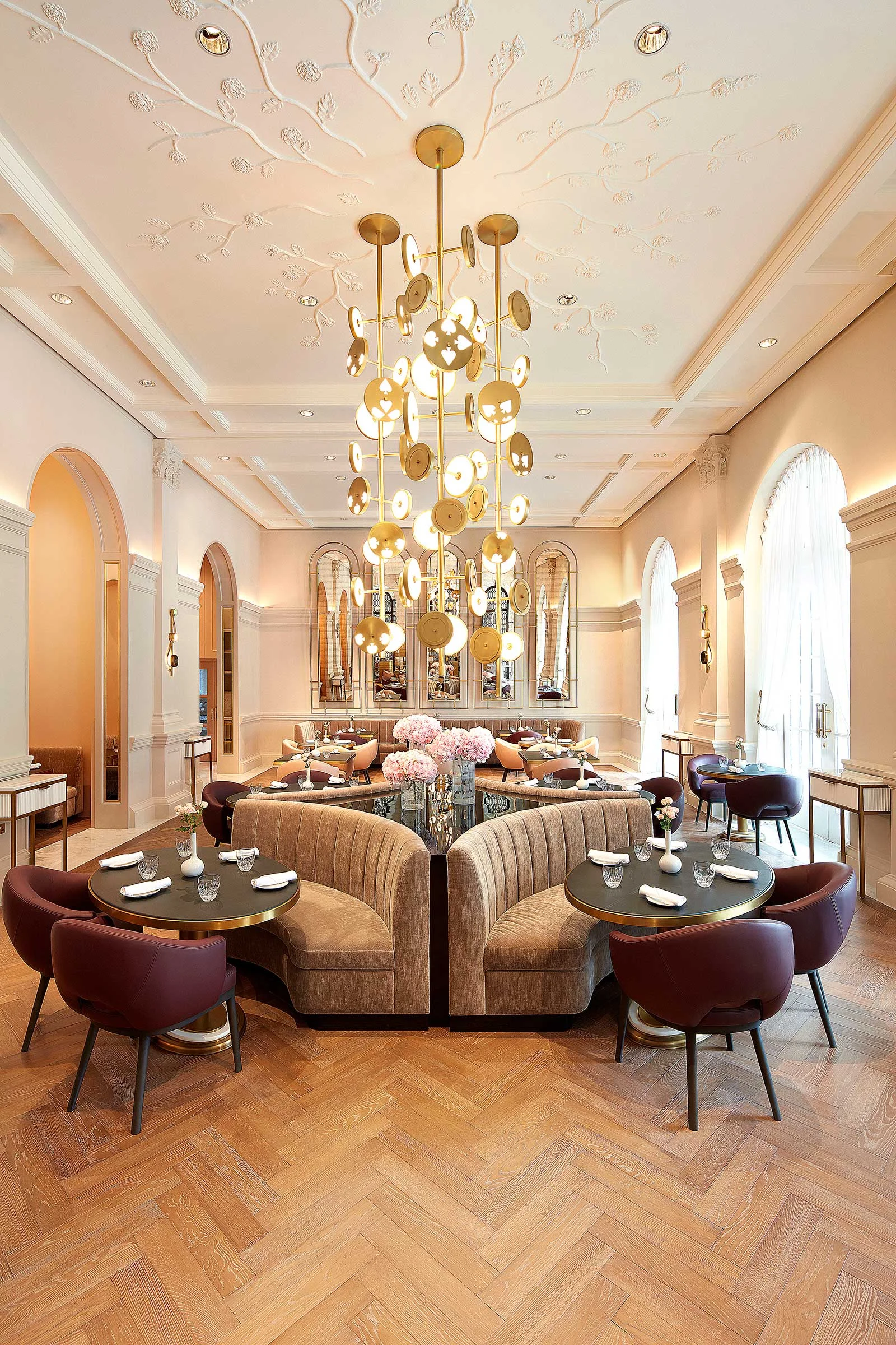 La-Dame-de-Pic,-Raffles-Singapore-1.jpg