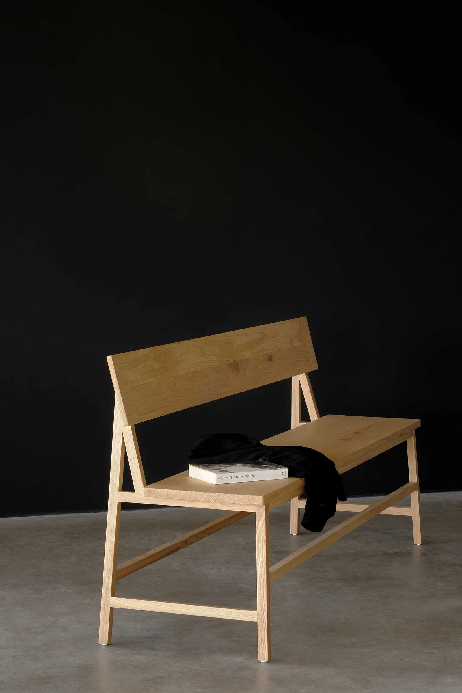 50692-Oak-N3-bench.jpg