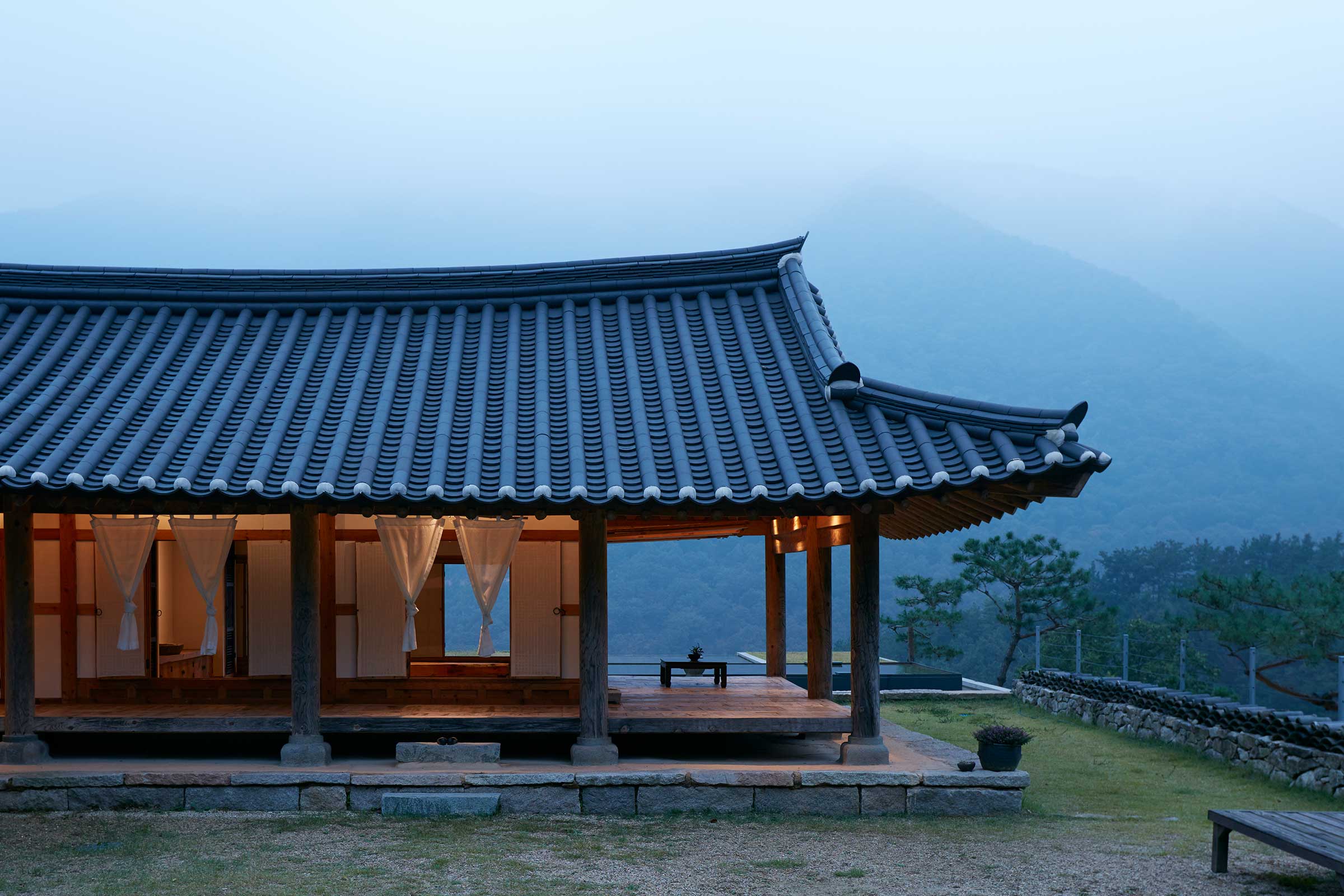 A Hanok Hotel in the Mountains — Design Anthology