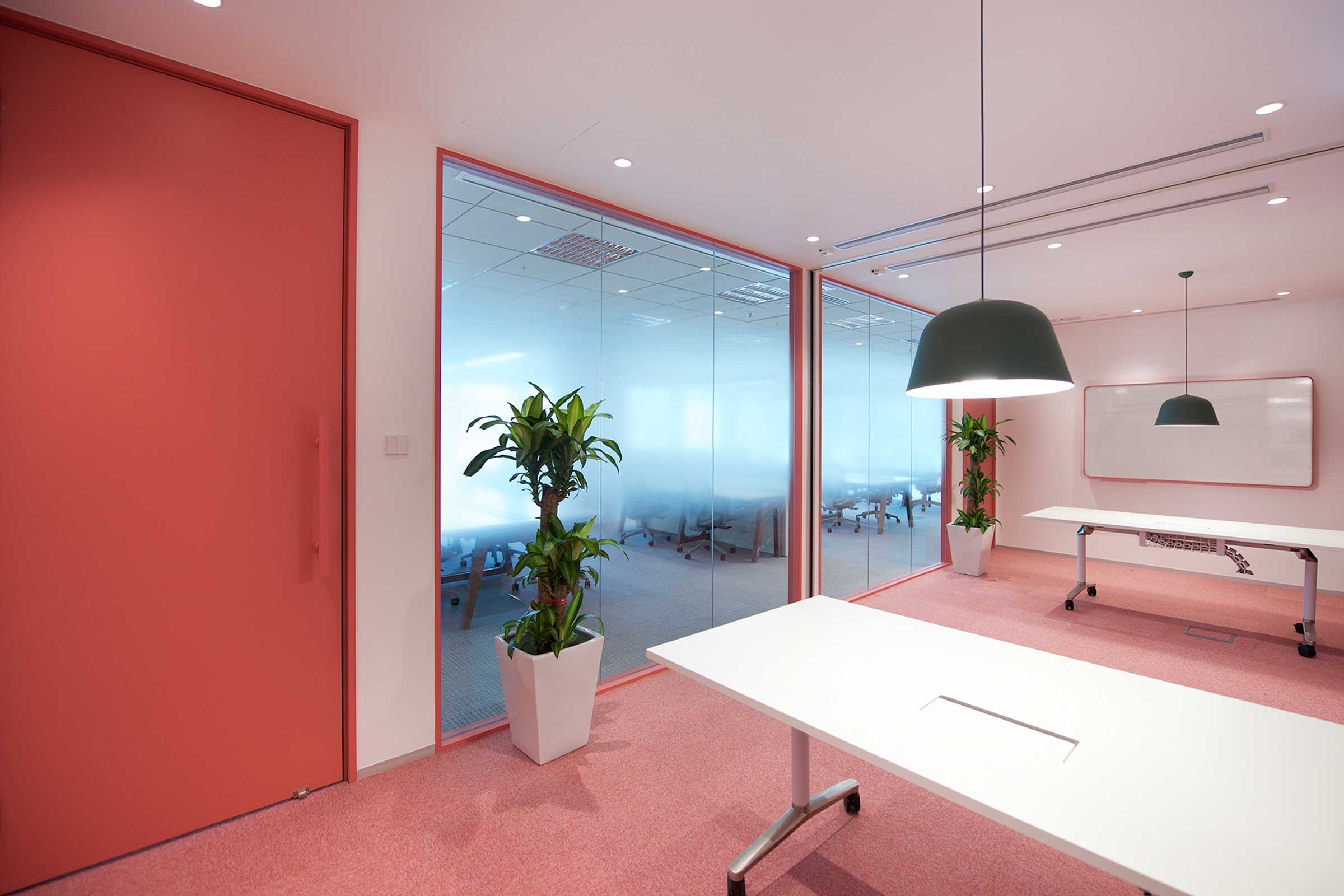 Jardine Restaurant Group’s Ruby-Hued Headquarters — Design Anthology