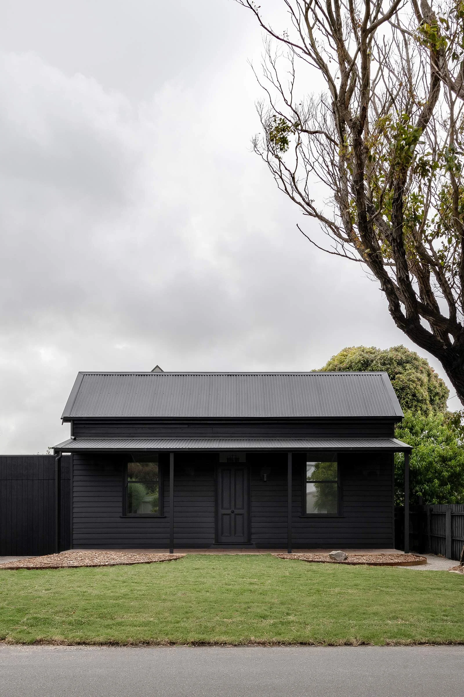 Barwon Heads House Embodies Restrained Balance — Design Anthology