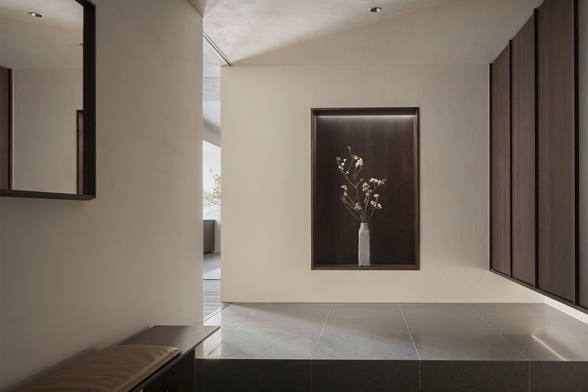 Design-Anthology-2021-06 Azabu Residence, Tokyo - Norm Architects _ Keiji Ashizawa-woodville_001.jpg