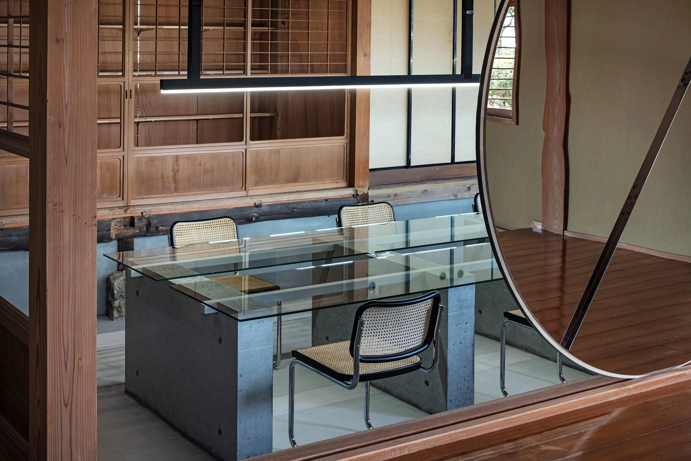 DA-Awards-Places-Commercial-Spaces-DDAA-Interior01_202103_image_by_Kenta_Hasegawa.jpg