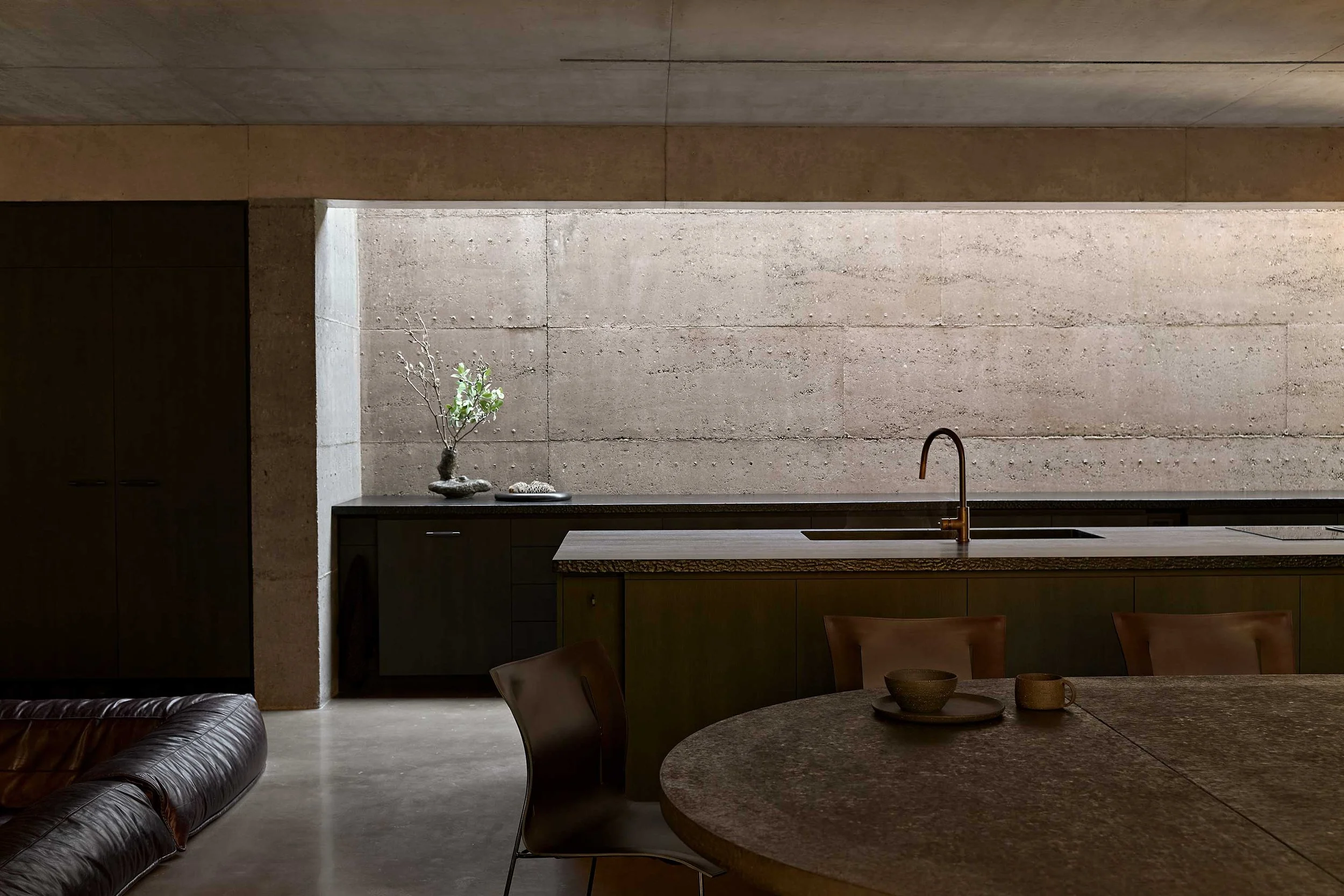 This Perth Home Found its Inspiration in Karijini’s Carved Rock Formations