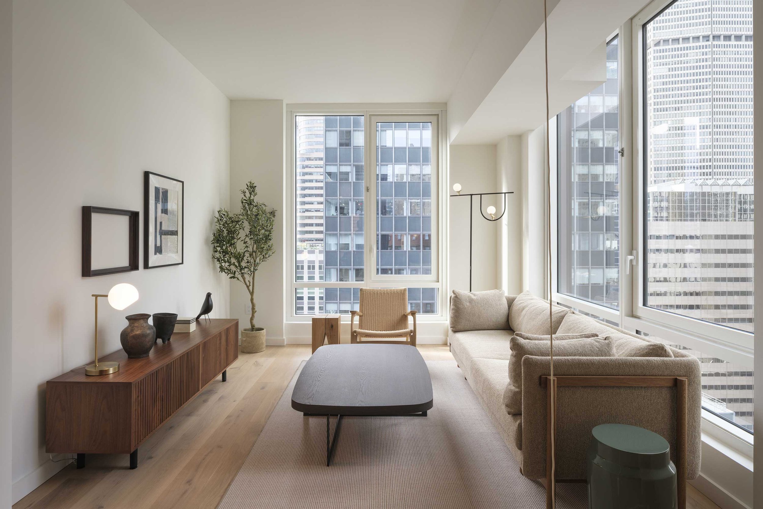 How Neri&amp;Hu Brought Refined Domesticity to the Manhattan Skyline