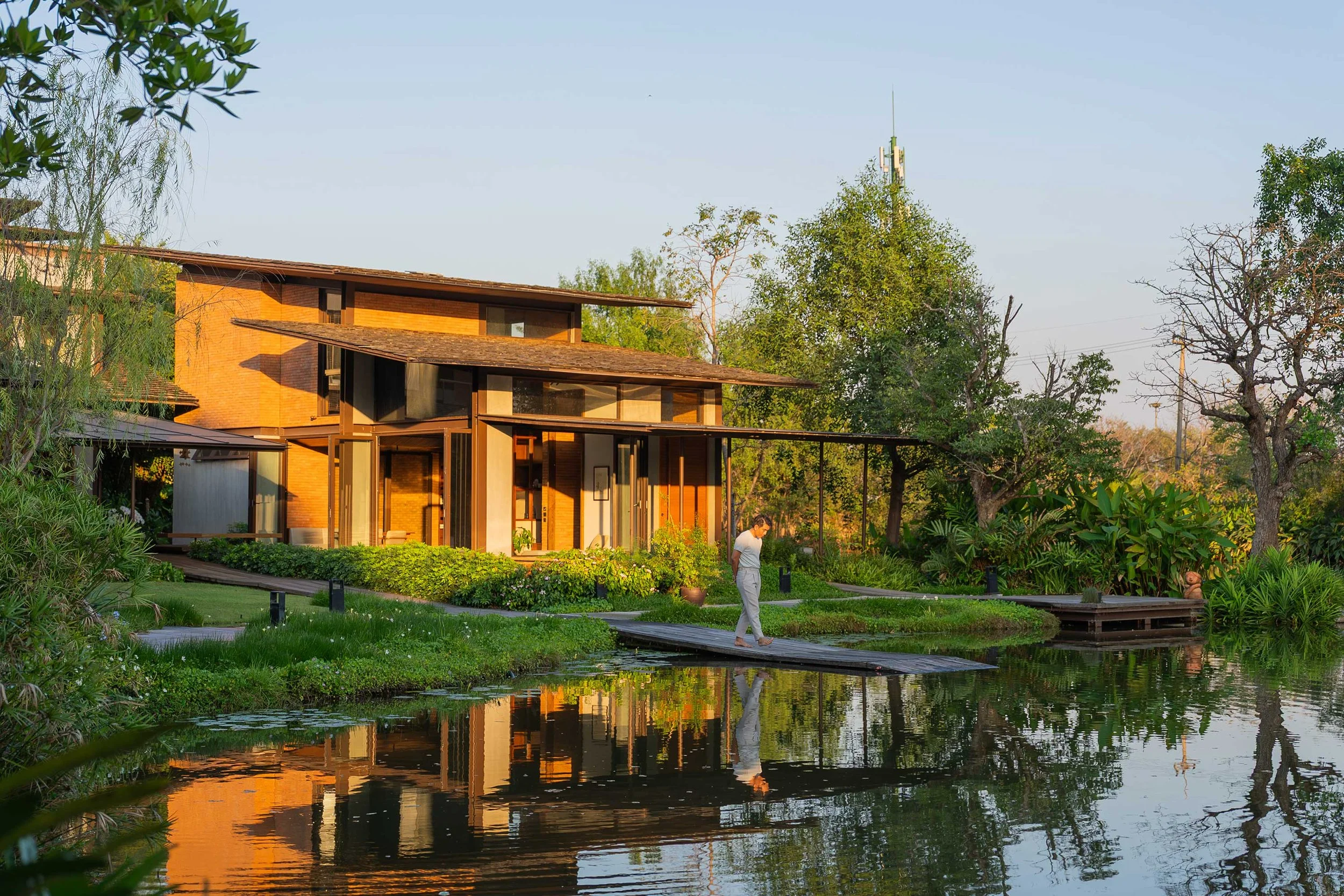 The Bangkok Home That Brought a Childhood Seaside Memory to Life