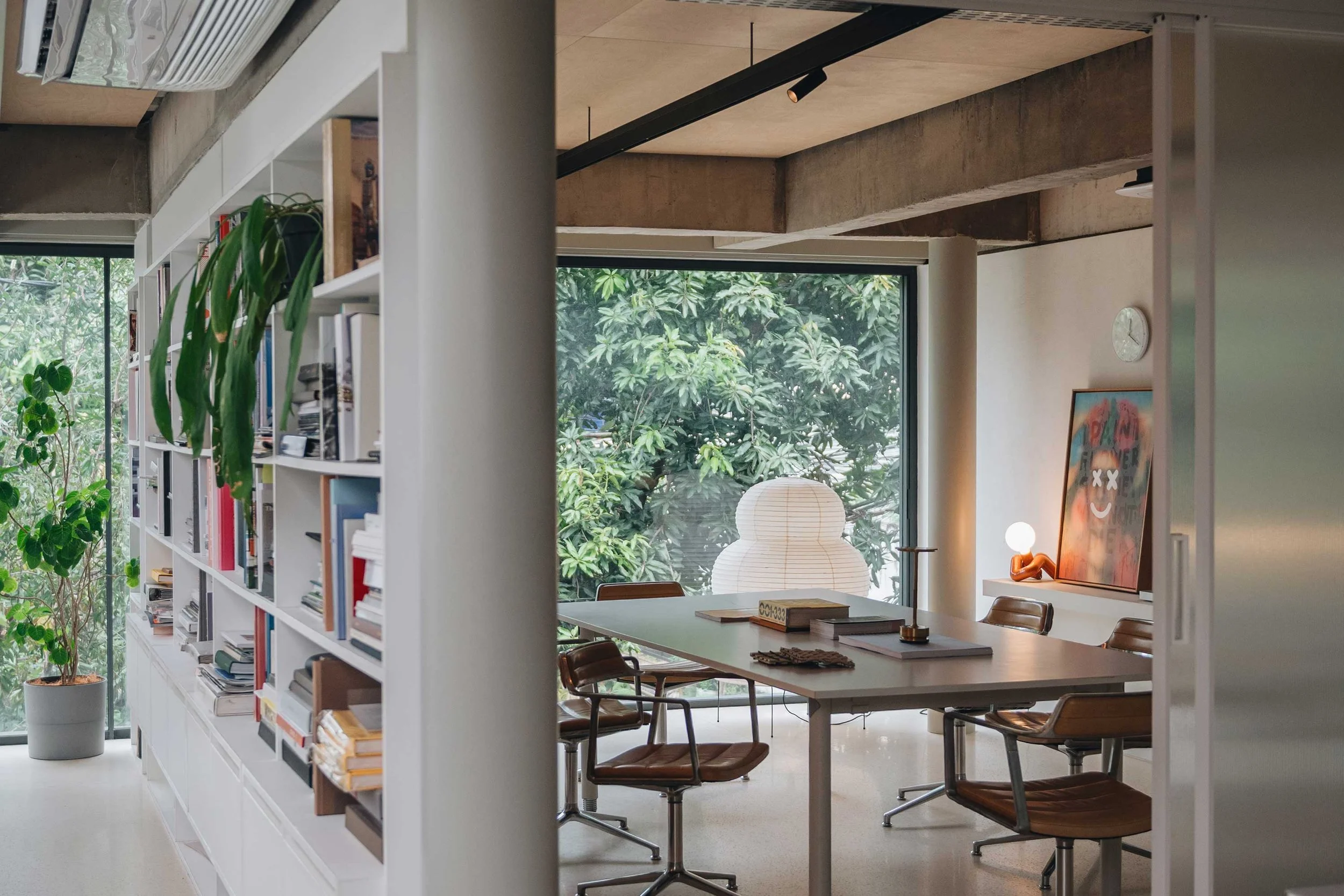 This Jakarta Studio Thrives on Pauses, Communal Spaces and Analogue Rituals