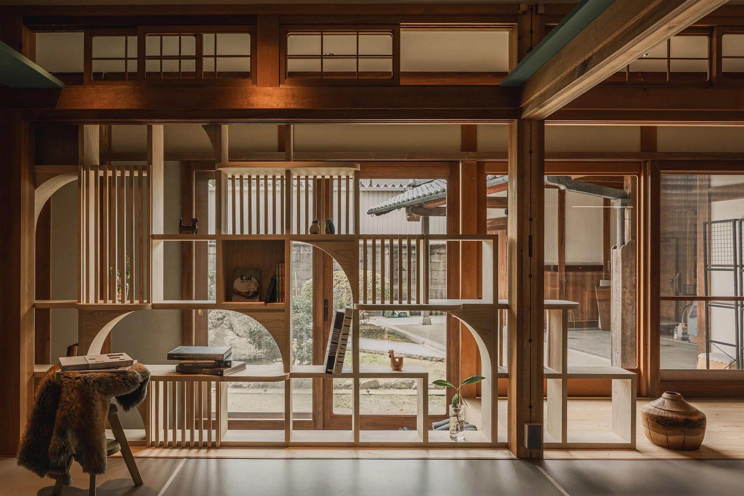 This Converted Annex in Osaka is a Beautiful Blend of Tradition and ...