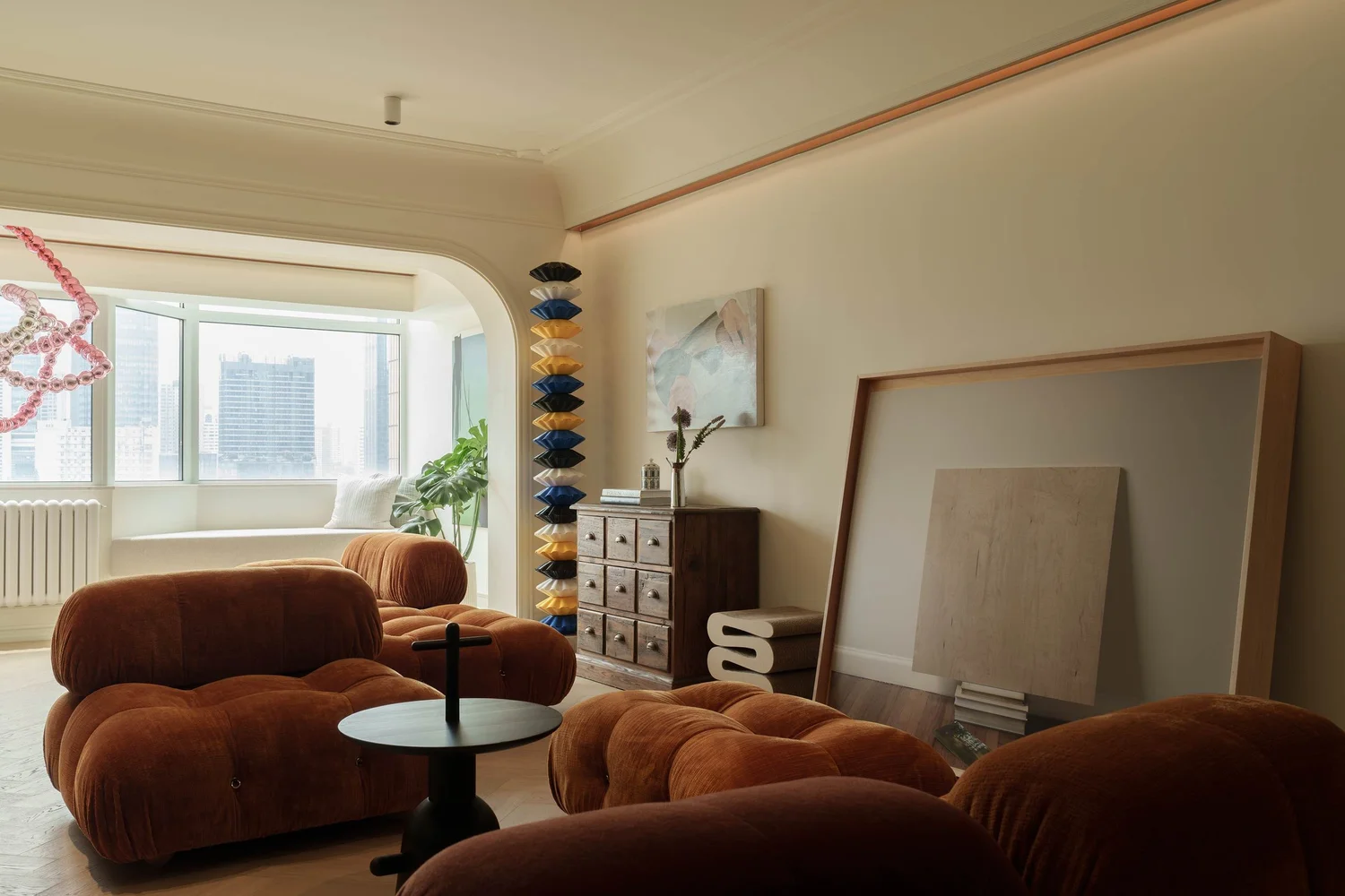 An Art Collector’s Home in the French Concession — Design Anthology