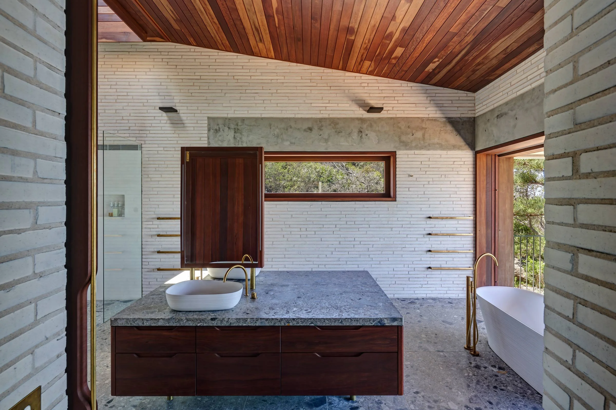 A Beach Home Designed to Last — Design Anthology