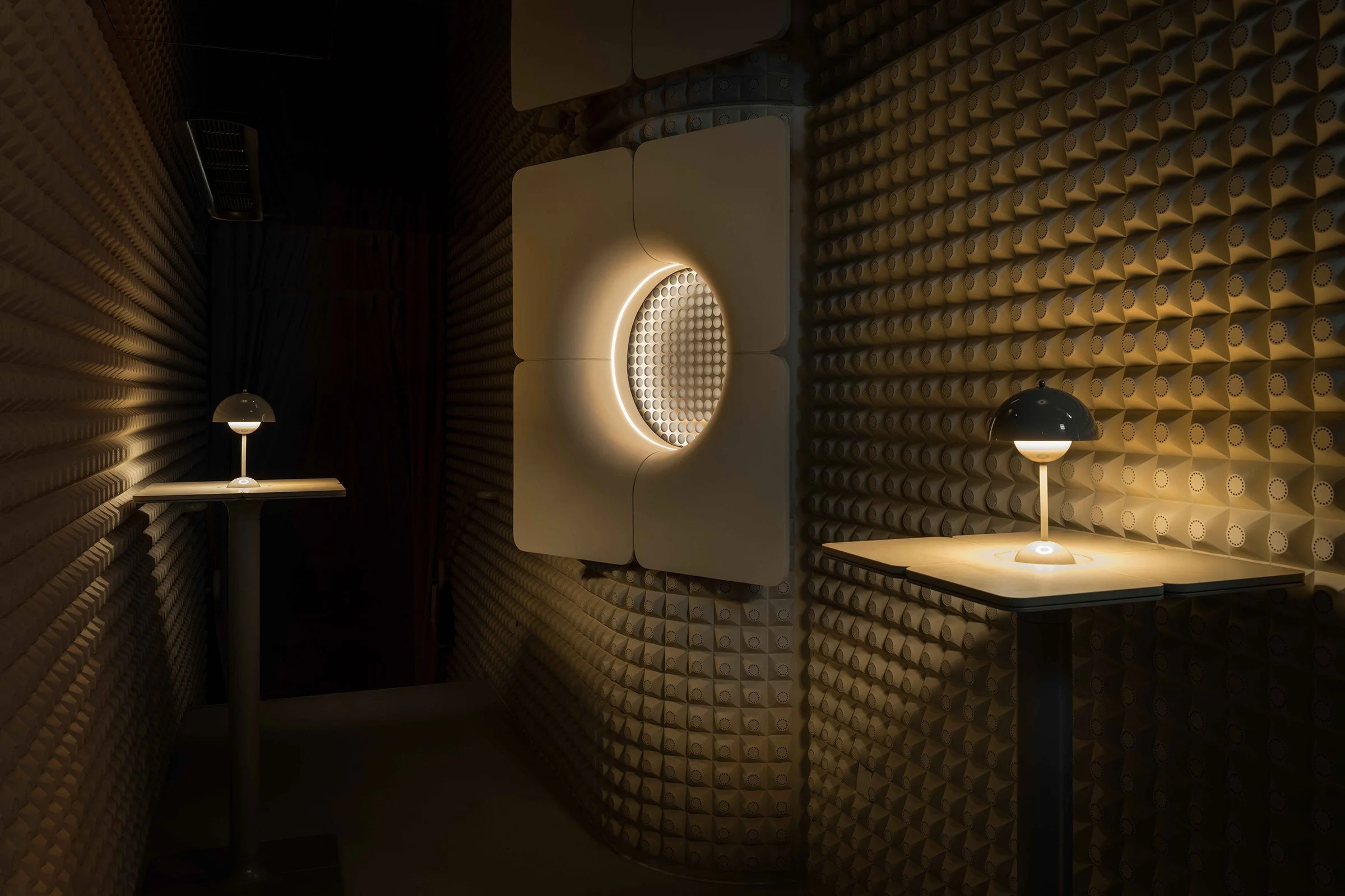 Curves and Cocktails at New Hong Kong Bar Artifact — Design Anthology
