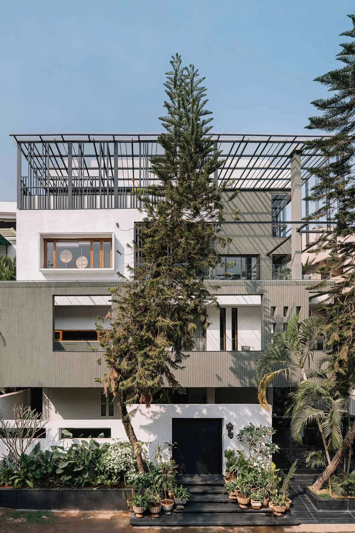 A Modern Family Home that Pays Homage to Indian Tradition — Design ...
