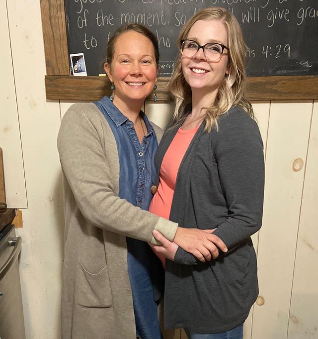I&rsquo;m gonna be a great-aunt!!!! #mynieceishavingababy #lookatthatbabybump #greataunt #thatsoundsold #wecanttakeaseriouspicture  #babytime #babyshower #babygirl