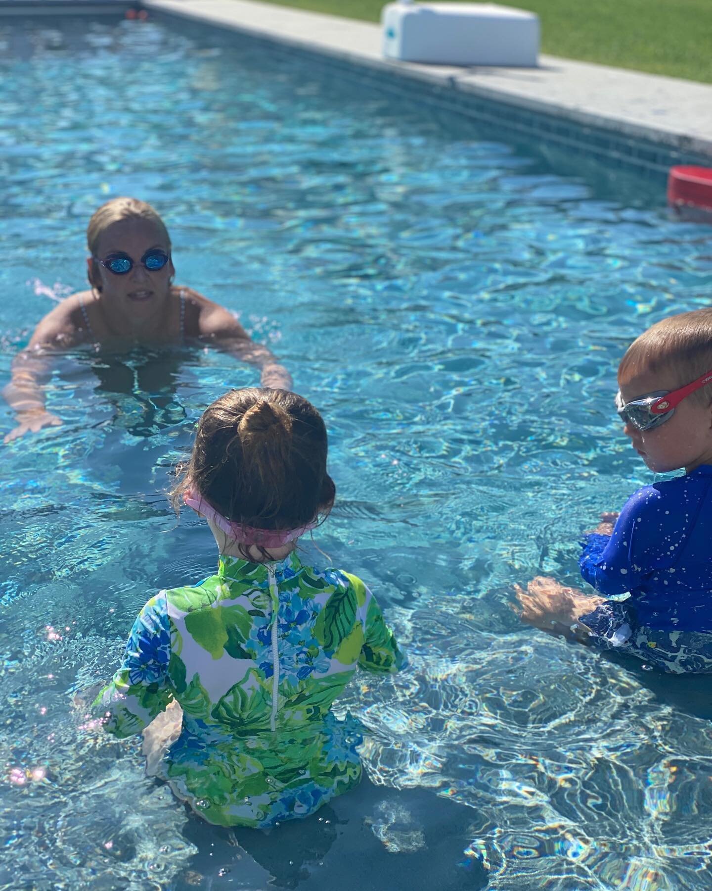 June 4th, FIRST SUMMER LESSON!!! Thrilled to be bACK and swimming with some little super stars! Going to be a great summer!! 💙