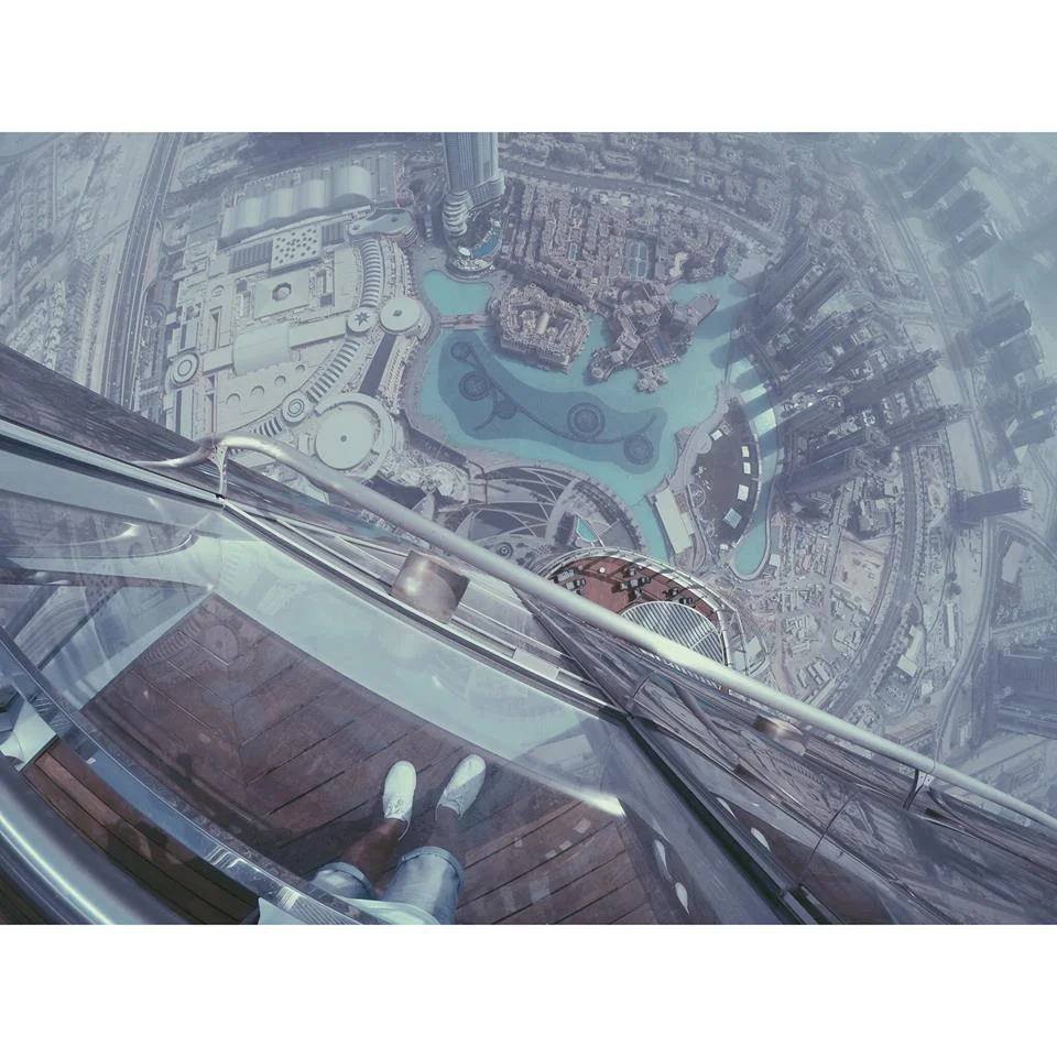 scary views carla maria bruno burj khalifa dubai tour travel tips travel blogger travel influencer travel vlogger lifestyle blogger lifestyle vlogger lifestyle influencer collaborate visit dubai.jpg