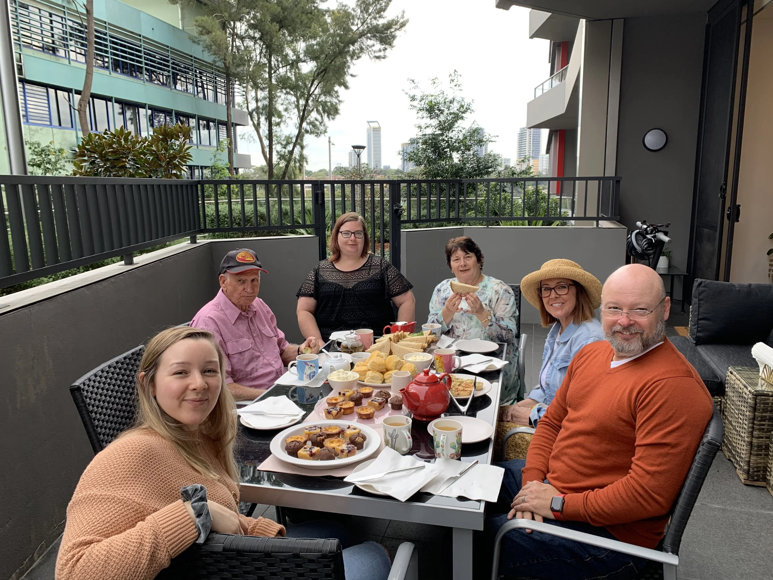 Robin gets a High Tea for Mother’s Day!