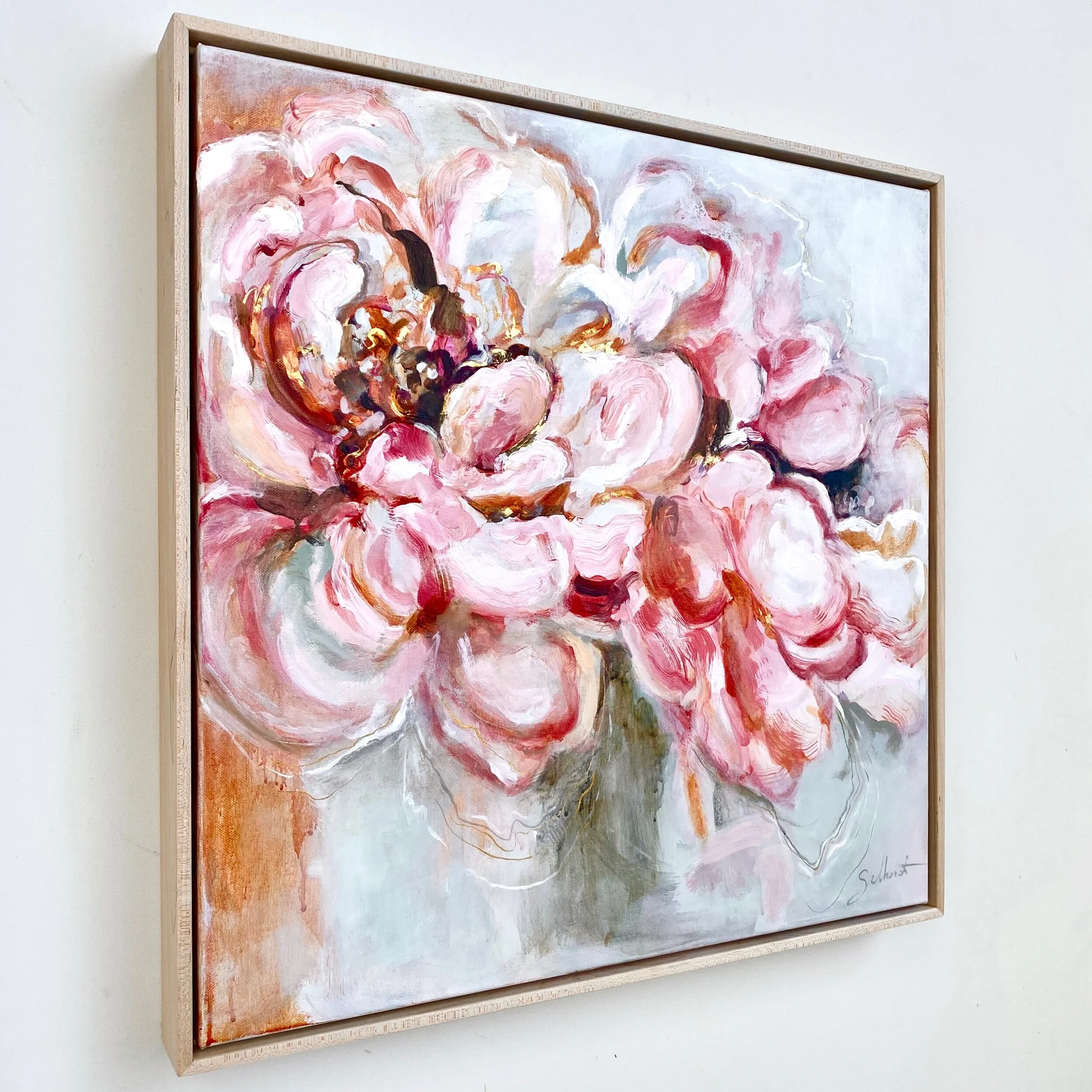 AE043C9D-68C4-4075-A8D7-C835B45854E4