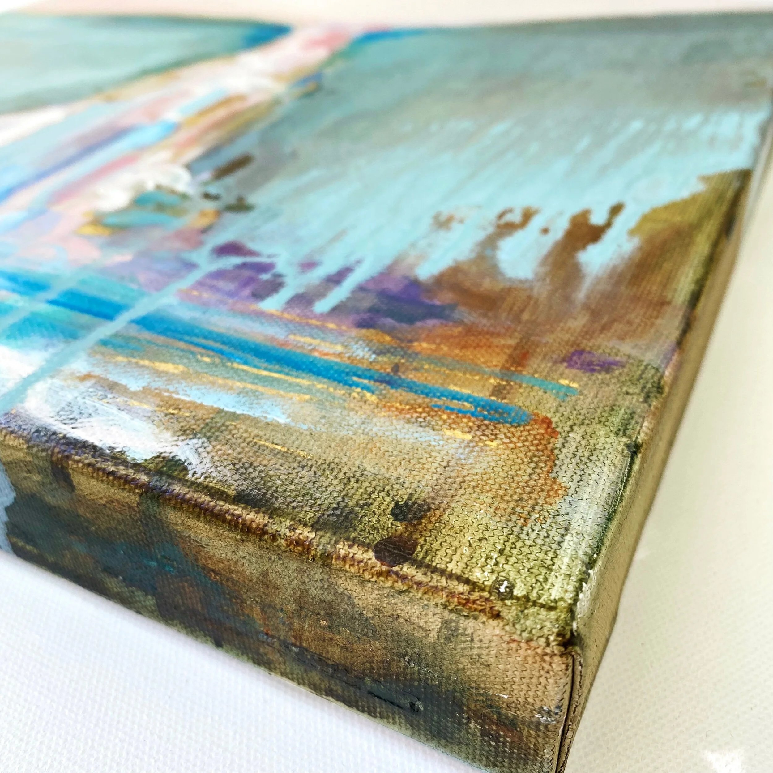 62812D06-97B8-4CF1-AD5C-0E4A4A5F4A64