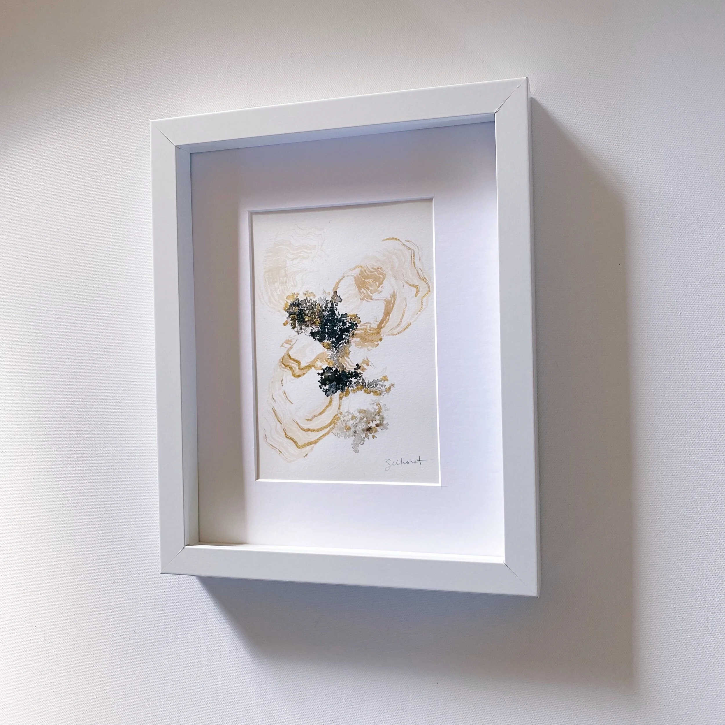 7030E3B8-02F1-4A4D-AFE0-30235D740127