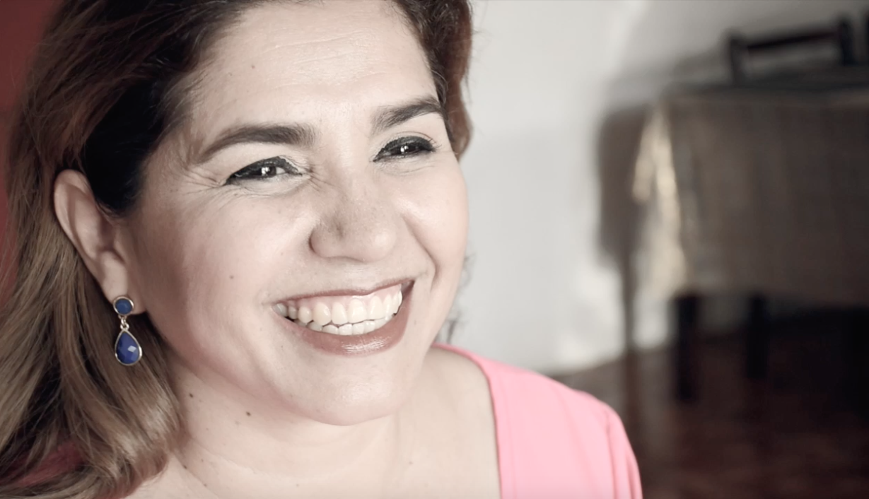 Damaris León Damaris es una mujer trabajadora que un día, por precaución debido a antecedentes familiares, decide ir a ASMUCAN a realizarse una mamografía. Los resultados de este iban a cambiar su vida por siempre. ¡Conocé el resto de su historia!