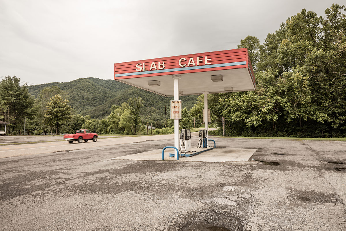Filler-Up_Slab-Cafe_IMG_2490.jpg