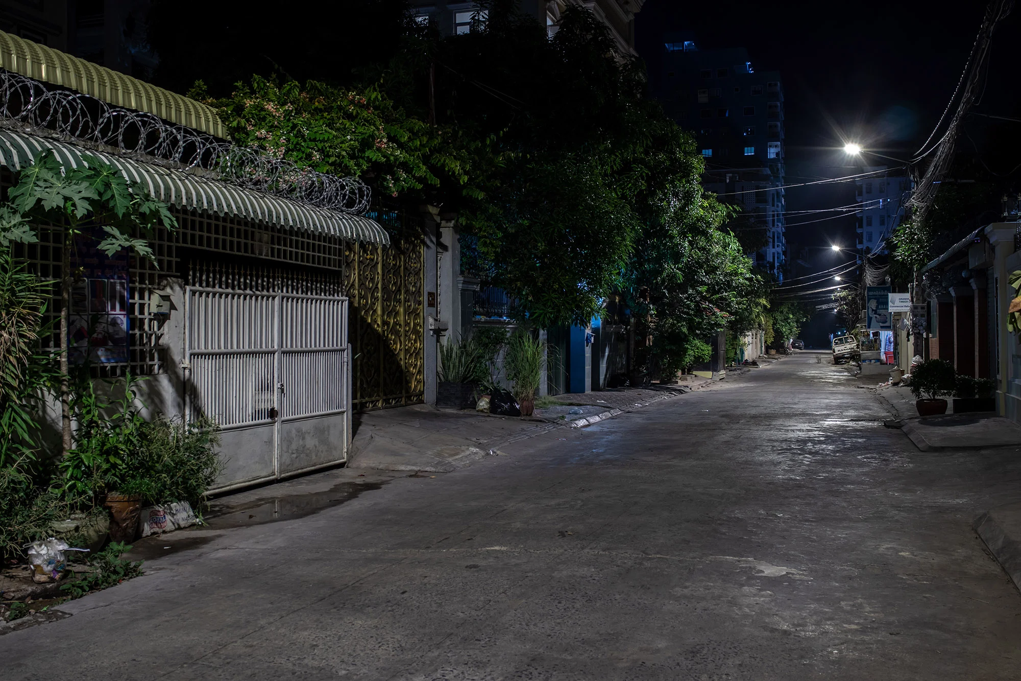 phnom_penh_night_img_6105_31208180367_o.jpg