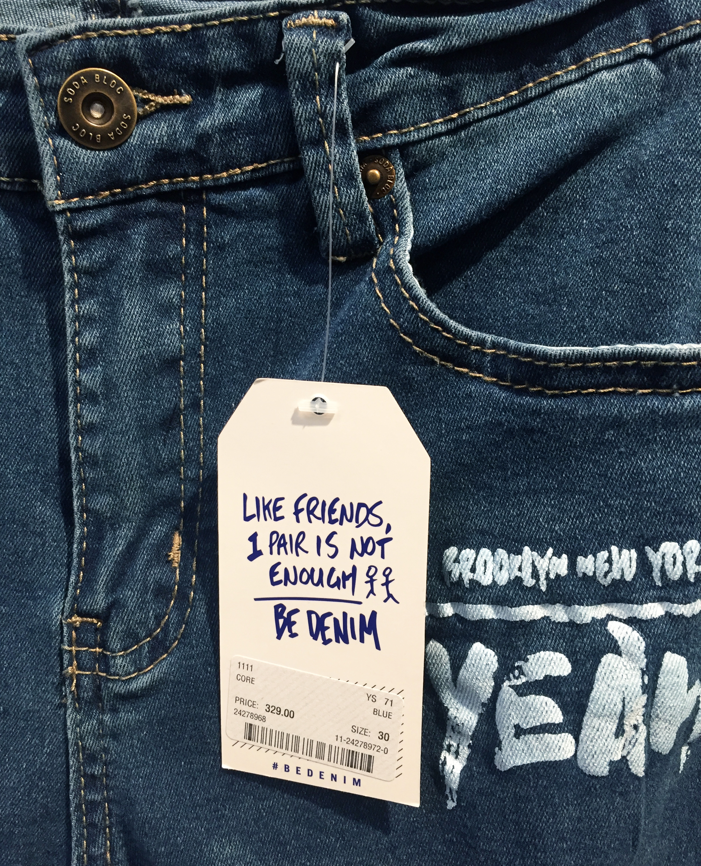  ART DIRECTOR and DESIGN: Megan Rowe TYPOGRAPHY: Clinton De Goede PHOTOGRAPHER: Bryan Powell Photography MUA: Volenti - Nixon Make-Up STYLIST: Leigh Vermaak 