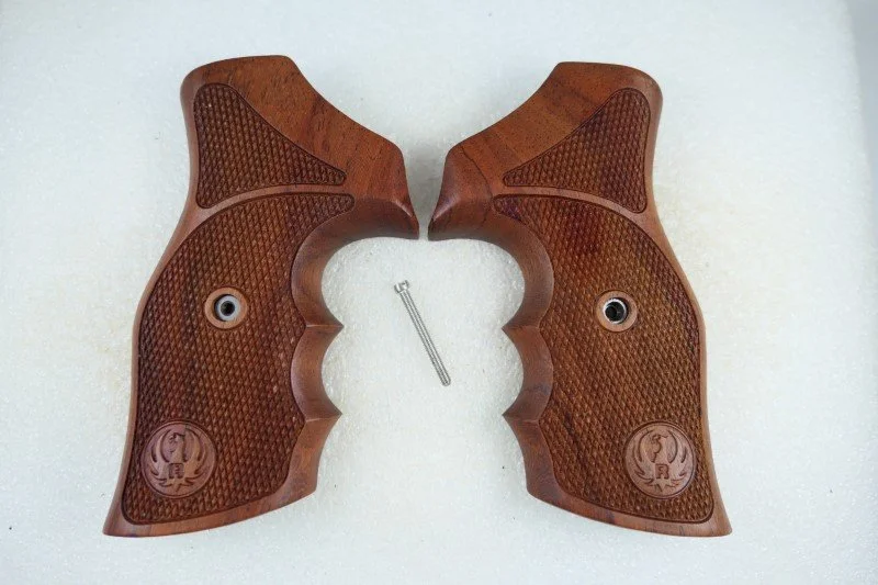 Handgun Grips for a Ruger GP-100 (P1240179)