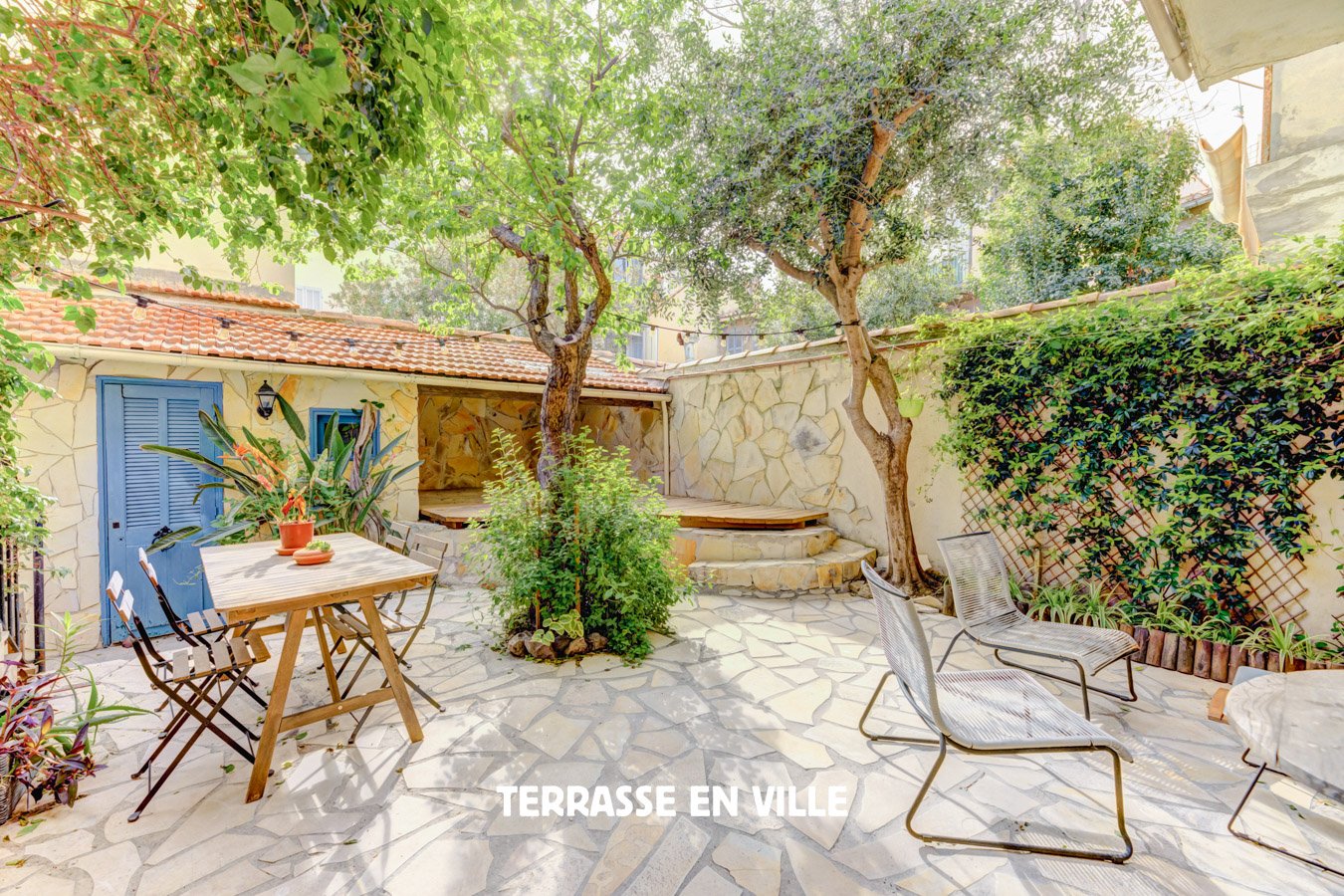 SOUS-OFFRE - CAMAS - REZ-DE-JARDIN - 58M2 - TERRASSE - PISCINE - 350 000€