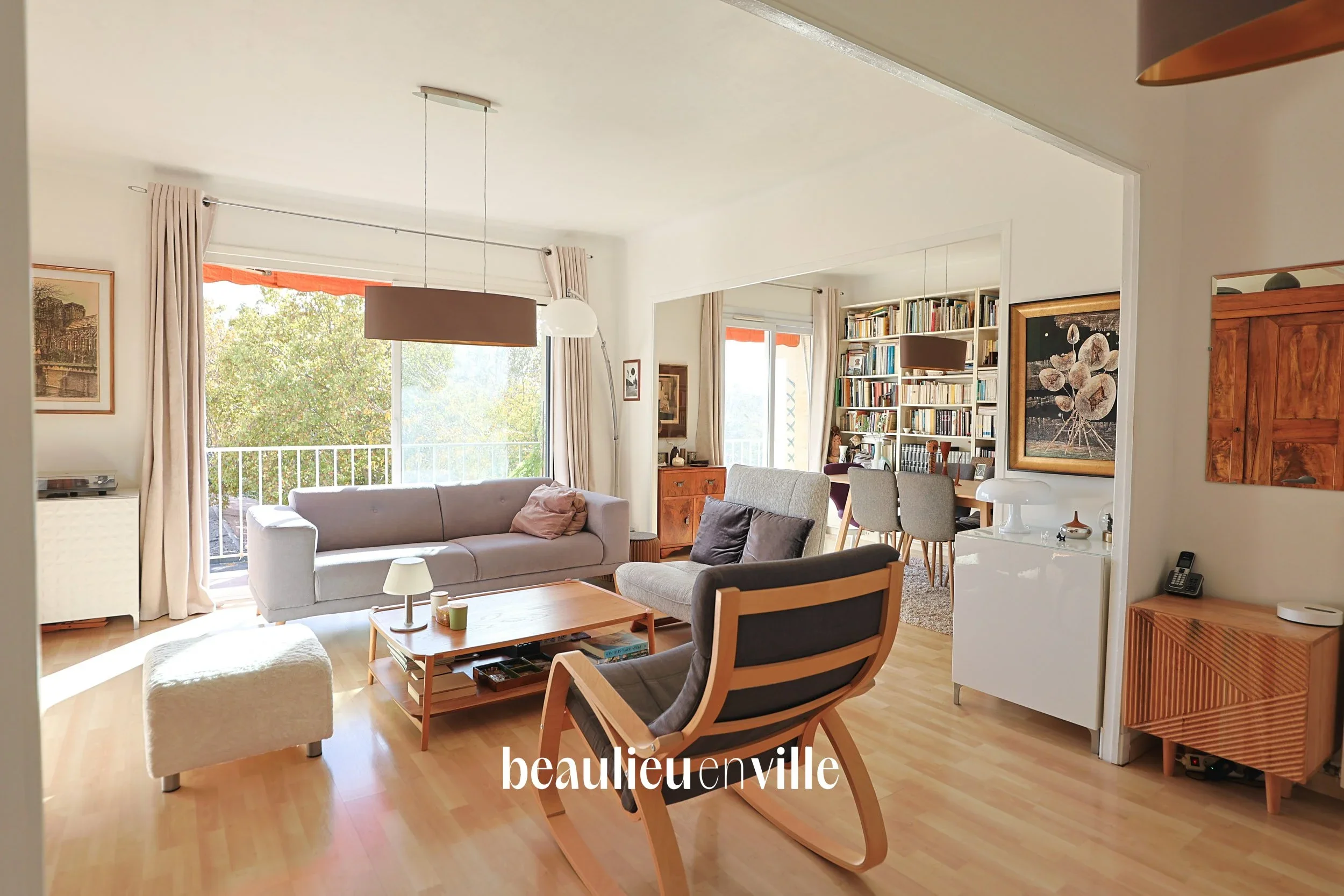 AIX-EN-PROVENCE -ARTS ET MÉTIERS - APPARTEMENT T5 - PLACE DE PARKING - 579 000 €