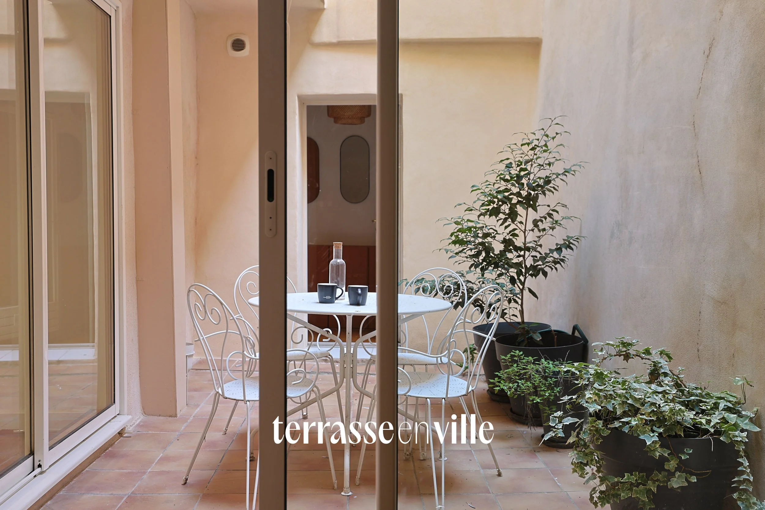 TERRASSE EN VILLE-3 (1).jpg