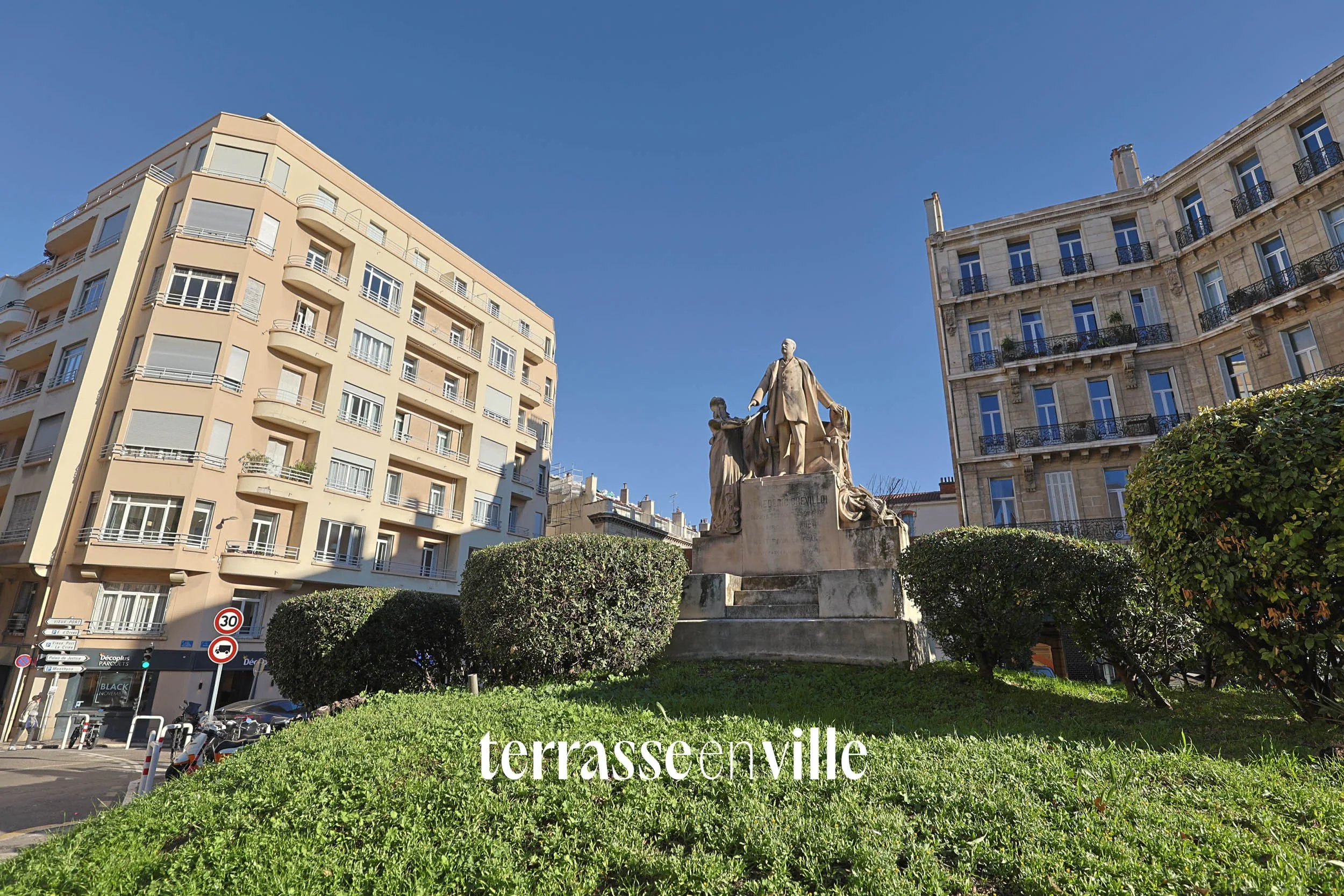 TERRASSE EN VILLE-13.jpg