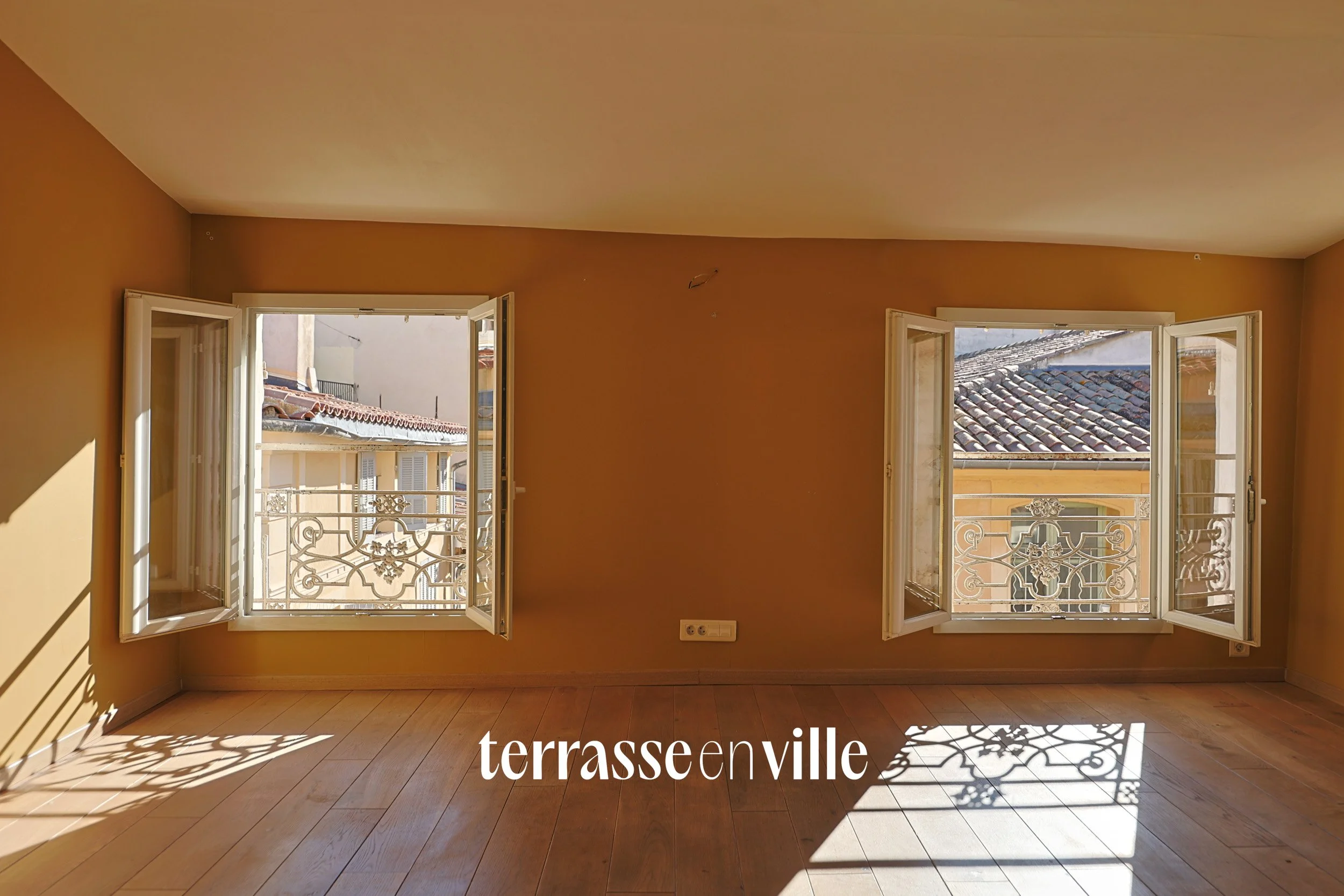 TERRASSE EN VILLE-7 (1).jpg