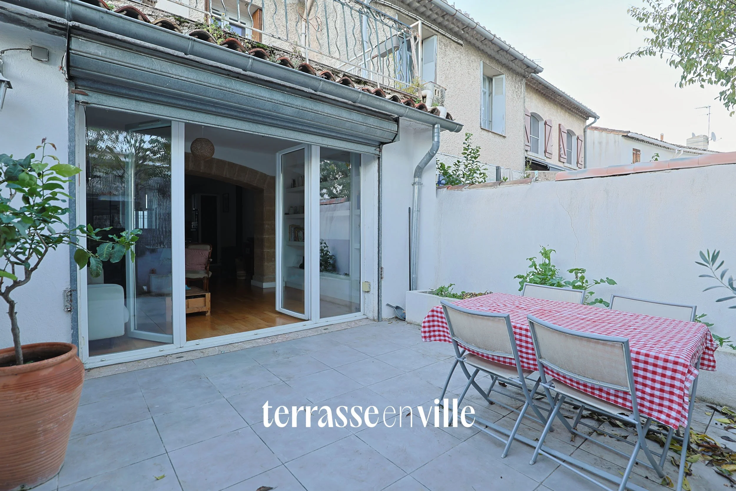 EXCLUSIVITE - 13011 - LA POMME - T4 - MAISON DE VILLE - TERRASSES - 350 000€