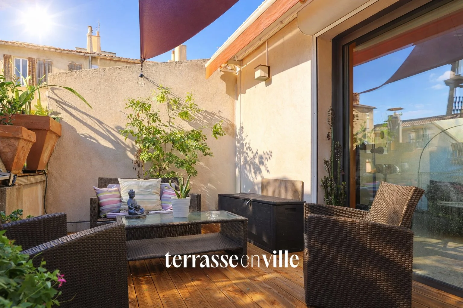 CINQ AVENUES / LONGCHAMP - LOFT T2 - 90m2 - TERRASSE - 410 000€