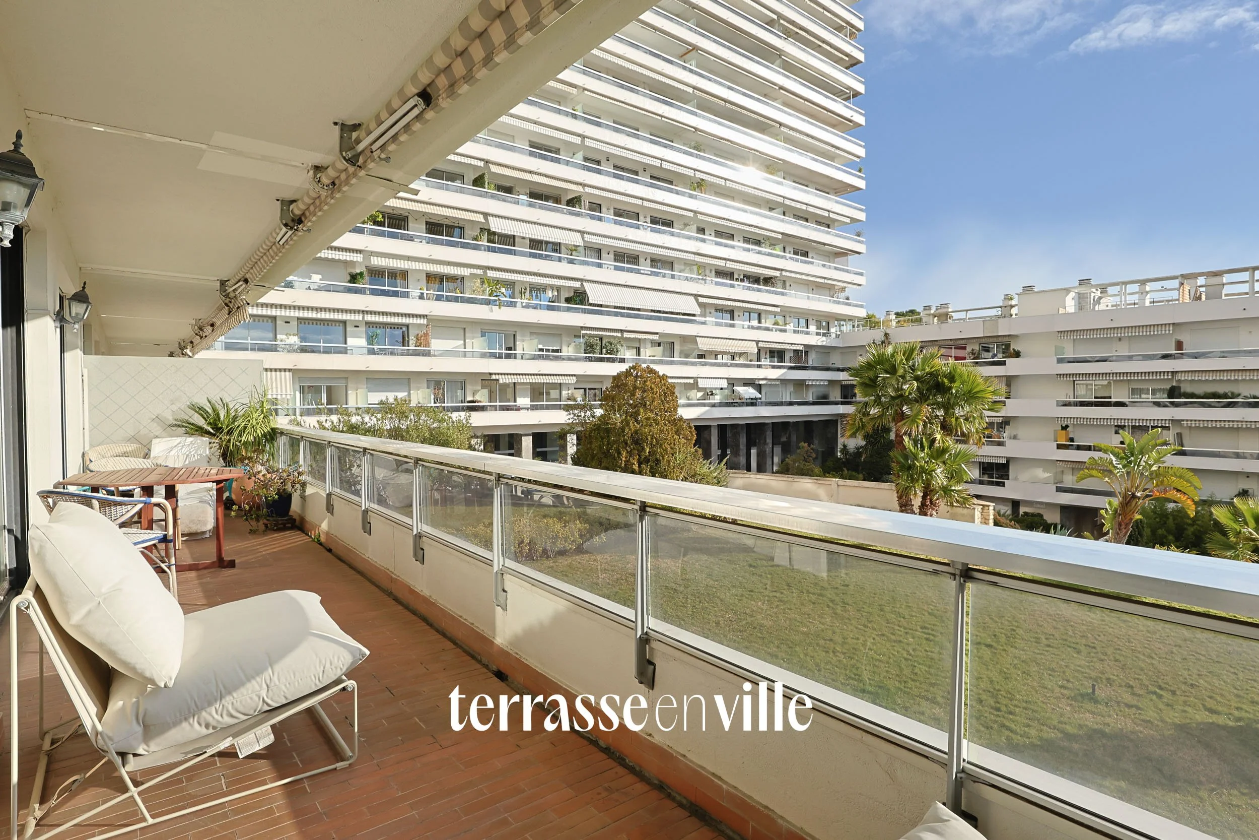 TERRASSE EN VILLE-10.jpg