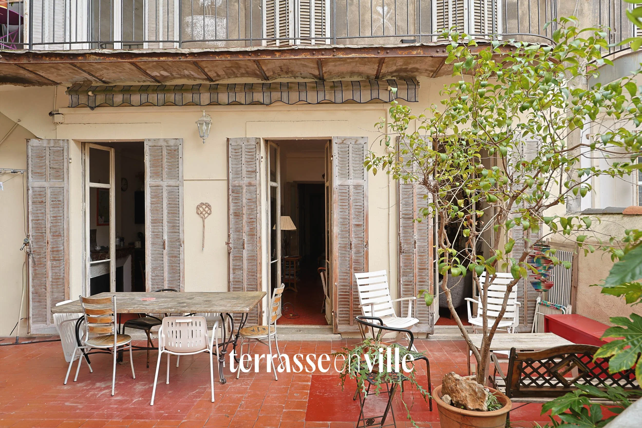 TERRASSE EN VILLE-19.jpg