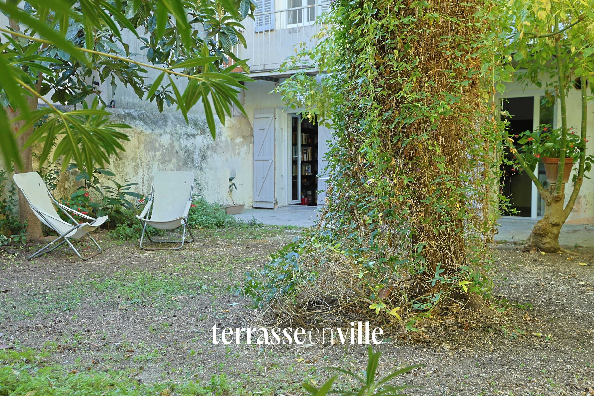 EXCLUSIVITE - CARRE D’OR - T2 - JARDIN PRIVE - 200 000 €