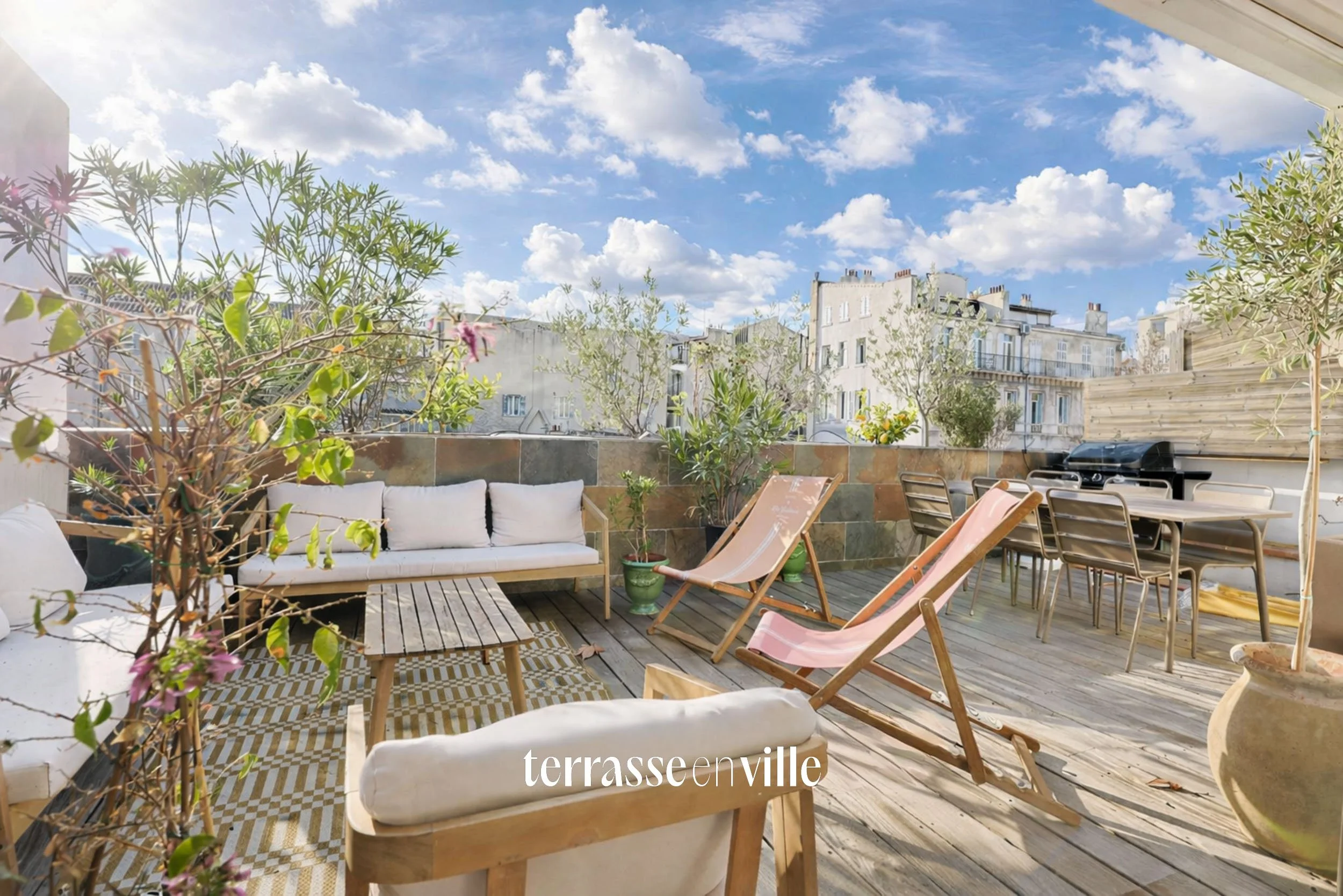 PREFECTURE / PIERRE PUGET - DUPLEX T4 - 140m2 - TERRASSE - DERNIER ETAGE - 900 000€