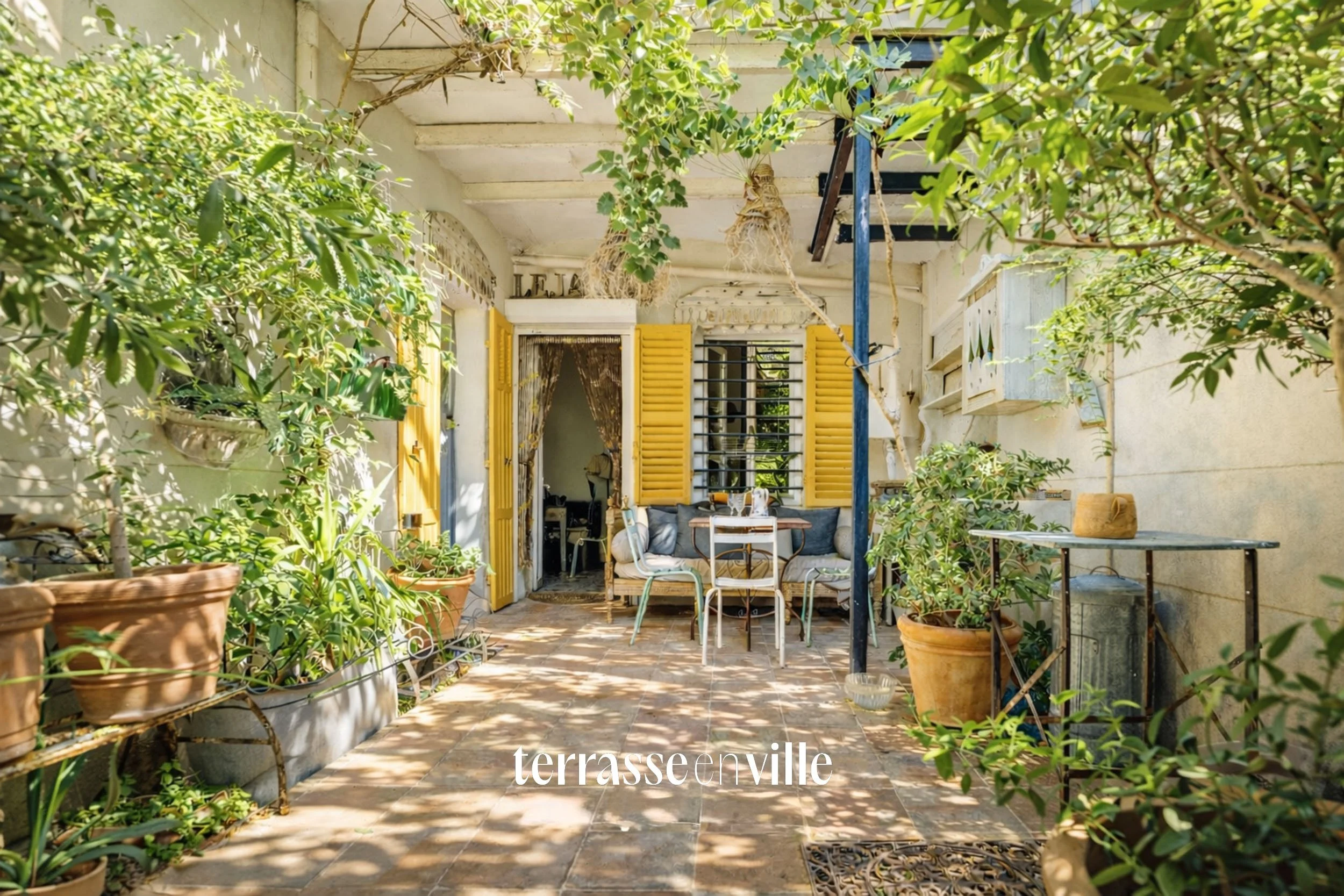 EXCLUSIVITE - VALLON DES AUFFES - MAISON - TERRASSE - BALCON - 770 000€